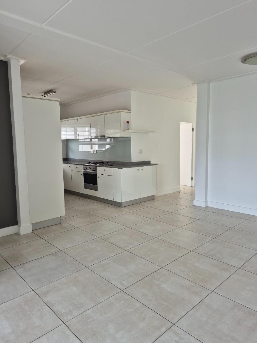 Priced to sell: 3 bedroom Apartment on 1st floor for Sale in Polofields Lifestyle Estate, Waterfall