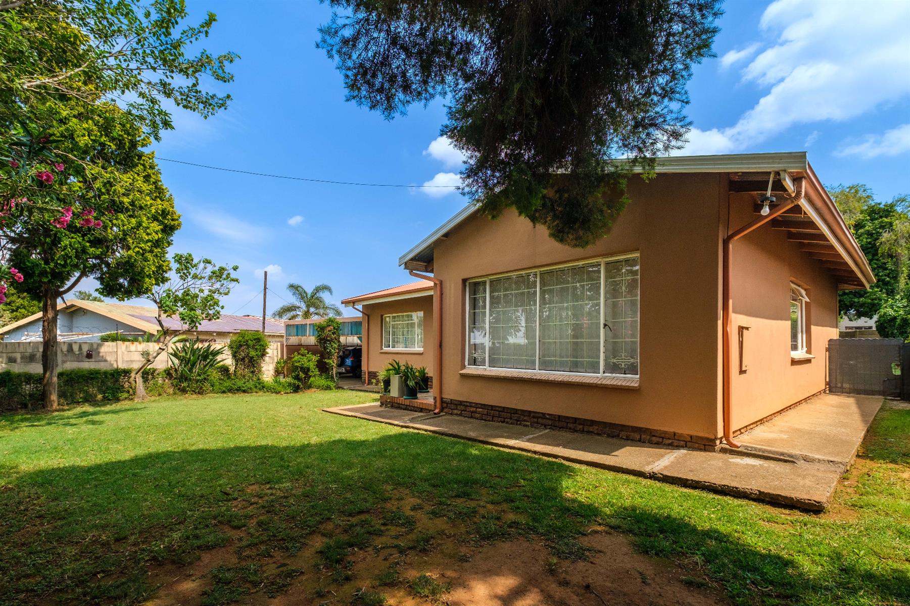 House for sale in Witpoortjie, Roodepoort, 11 Drostdy Street, Witpoortjie, Roodepoort, Gauteng, 240 m²