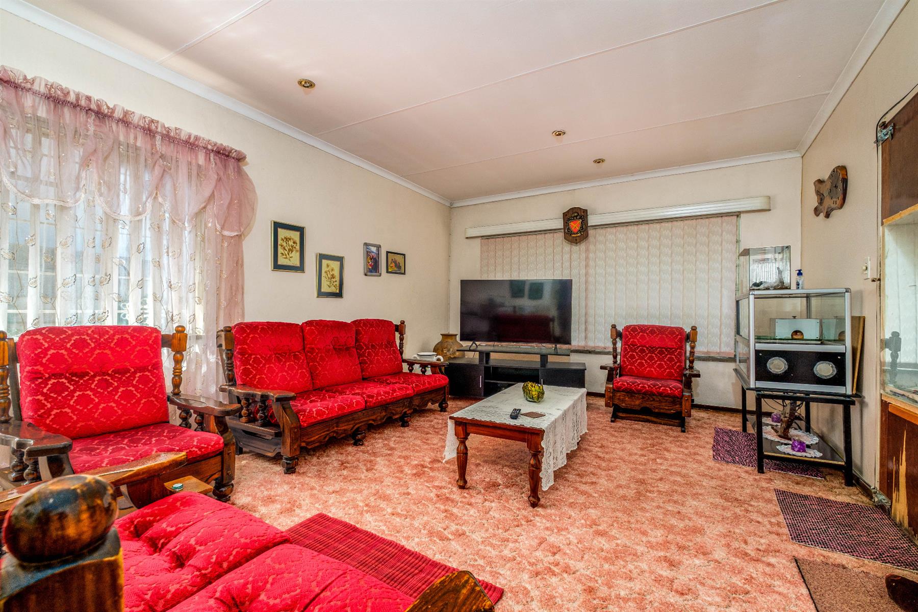 House for sale in Witpoortjie, Roodepoort, 11 Drostdy Street, Witpoortjie, Roodepoort, Gauteng, 240 m²