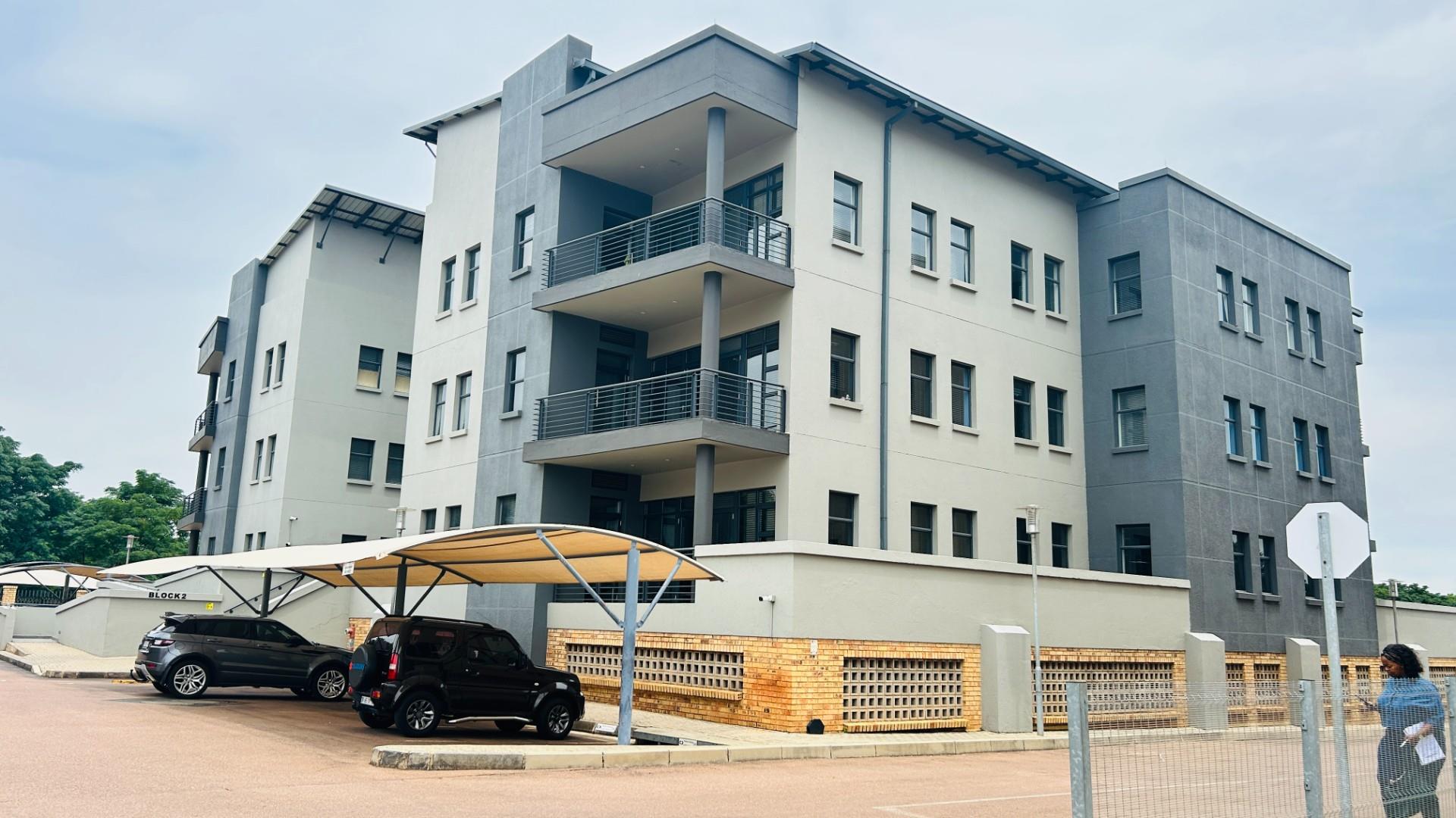 Premium Grade Commercial Property For Sale in Die Hoewes, Centurion