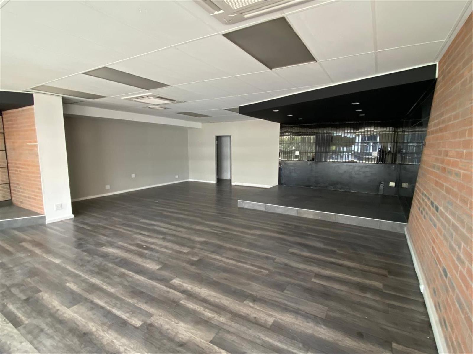 Retail Space To Rent in Gardens, Cape Town