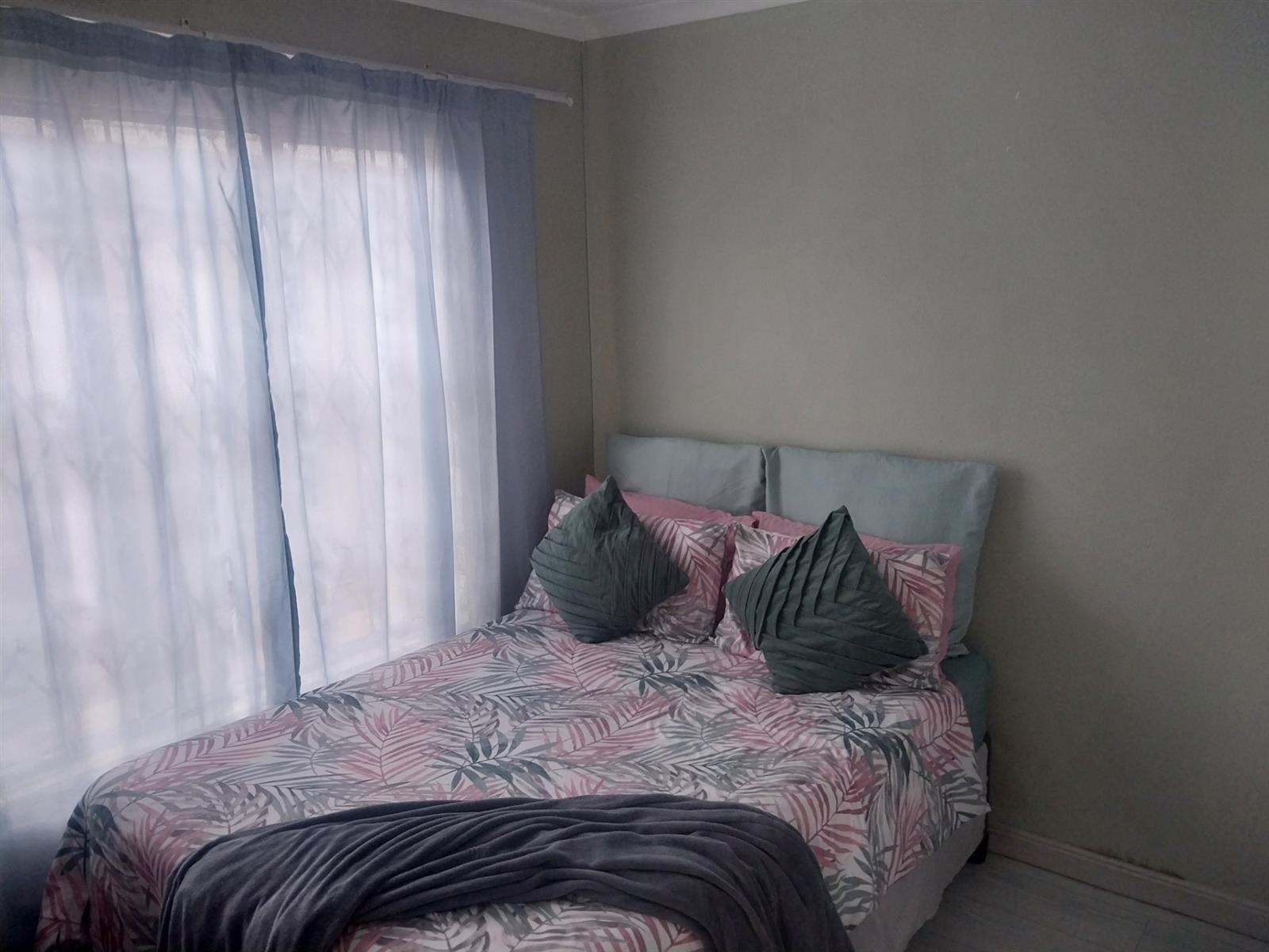 2 Bedroom House For Sale in Protea Glen, Soweto