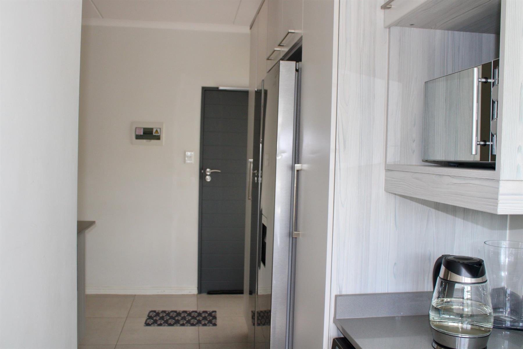 3-Bedroom Duplex with Bank Rate Incentive