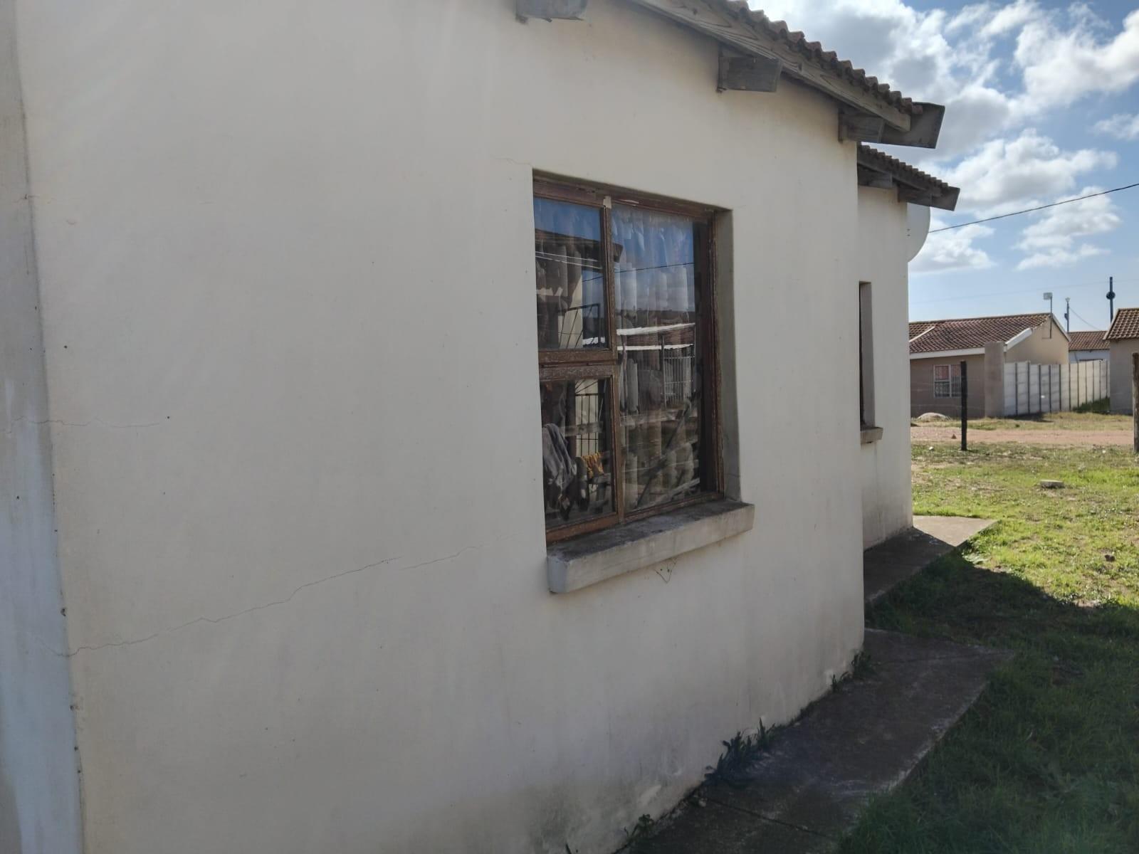 House for sale in Booysen Park, Bethelsdorp, Port Elizabeth, 205 m²