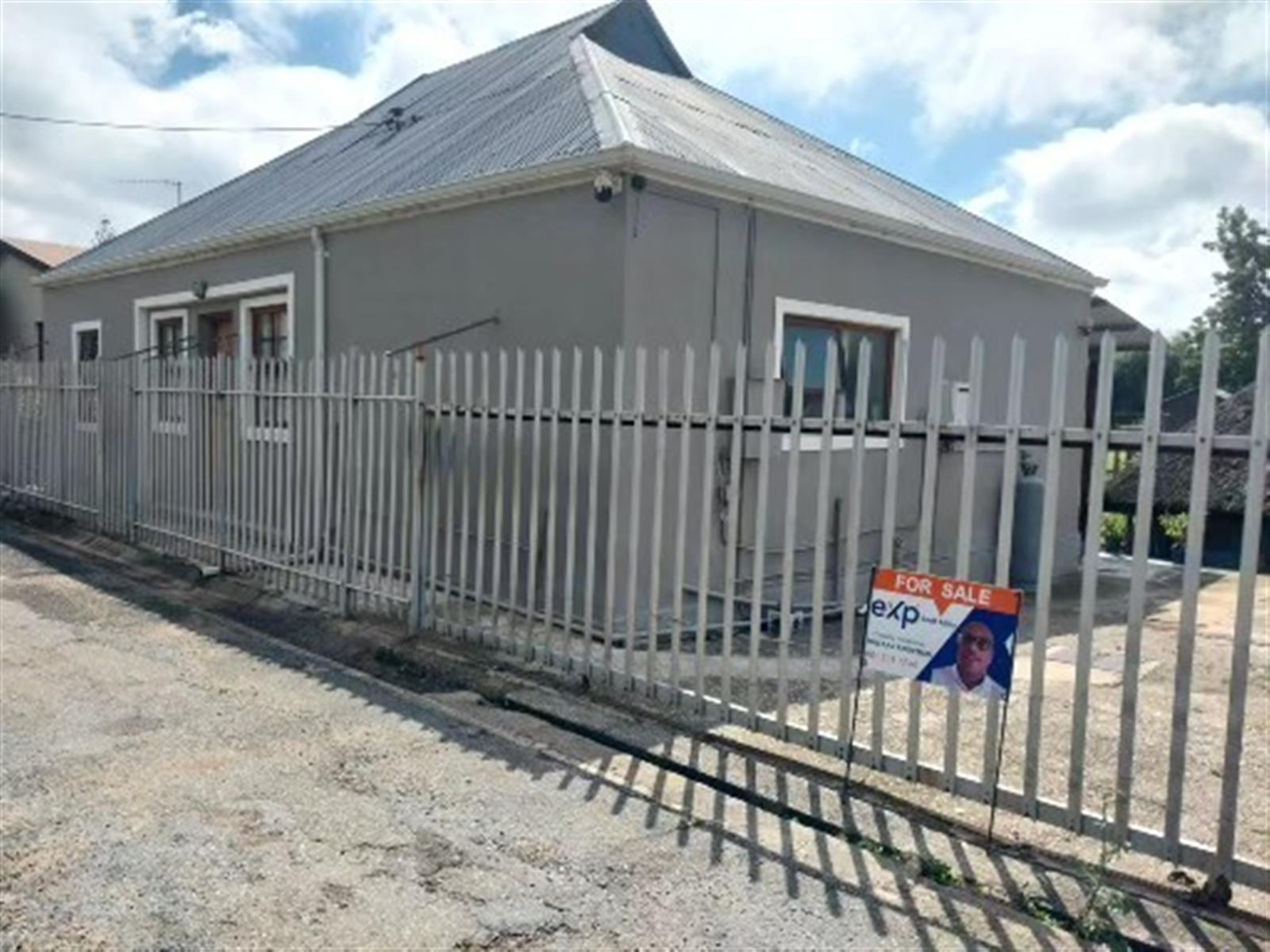 Two Bedroom House for Sale in Heidelberg Western Cape