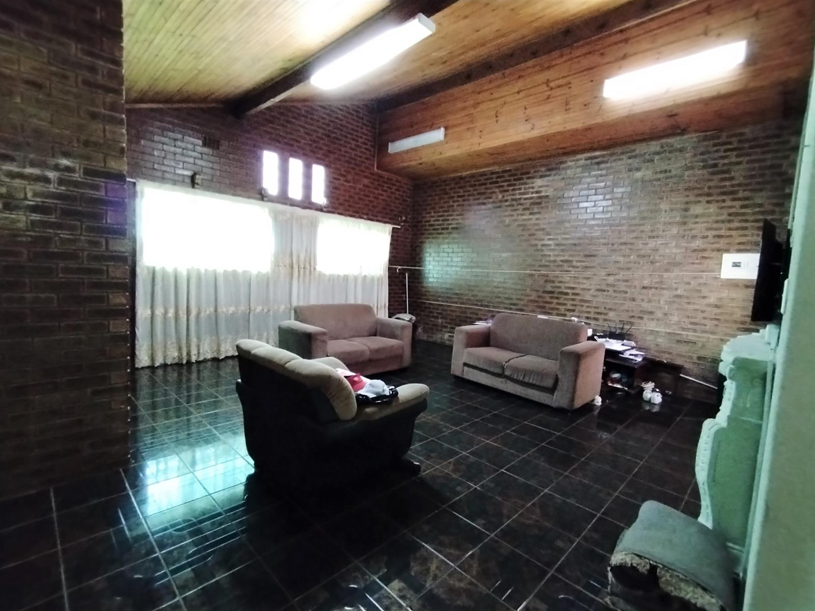 House For Sale in Panorama, Empangeni