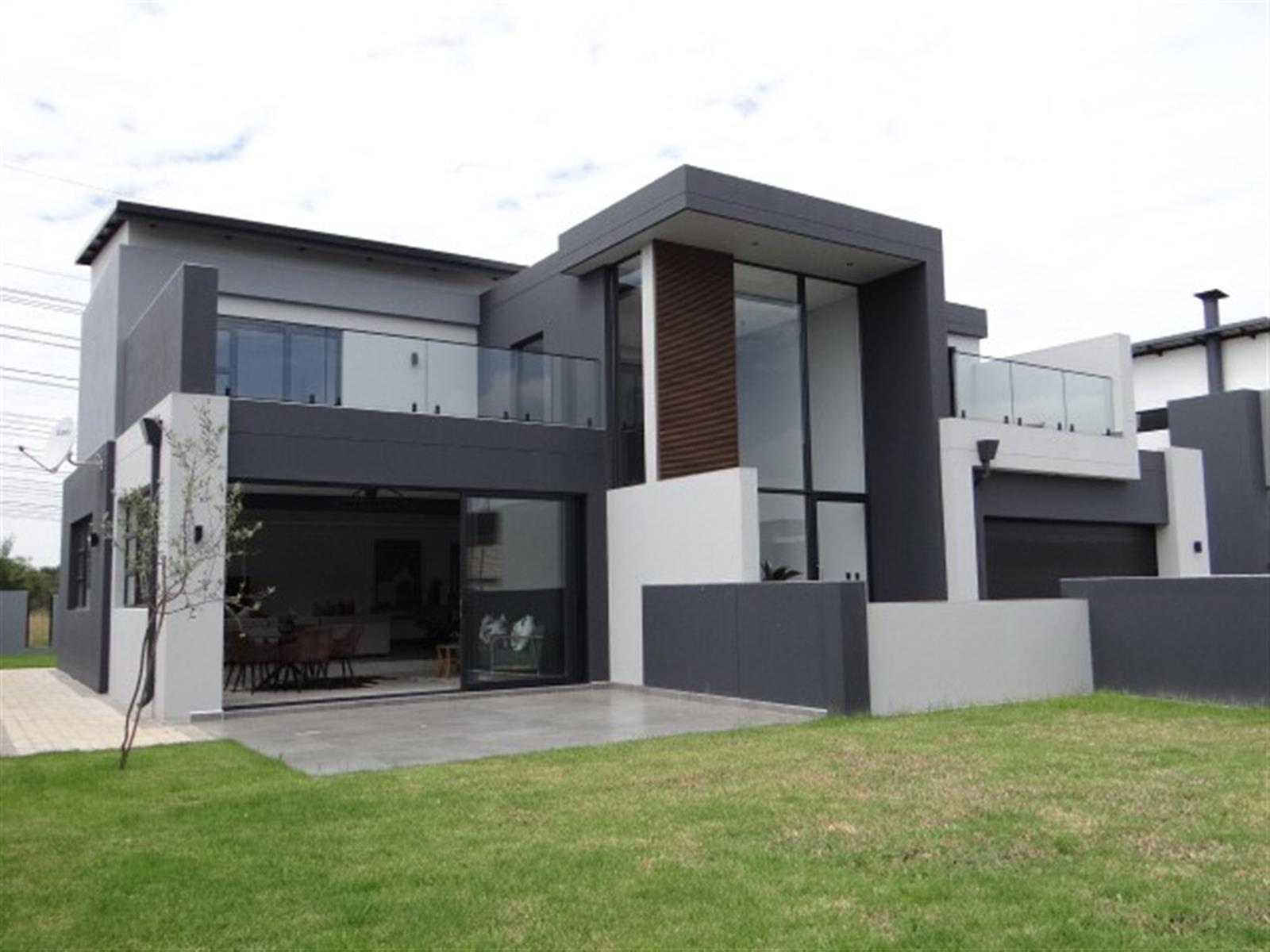 4 Bedroom House For Sale in Midstream Heights, Midstream Estate, Centurion
