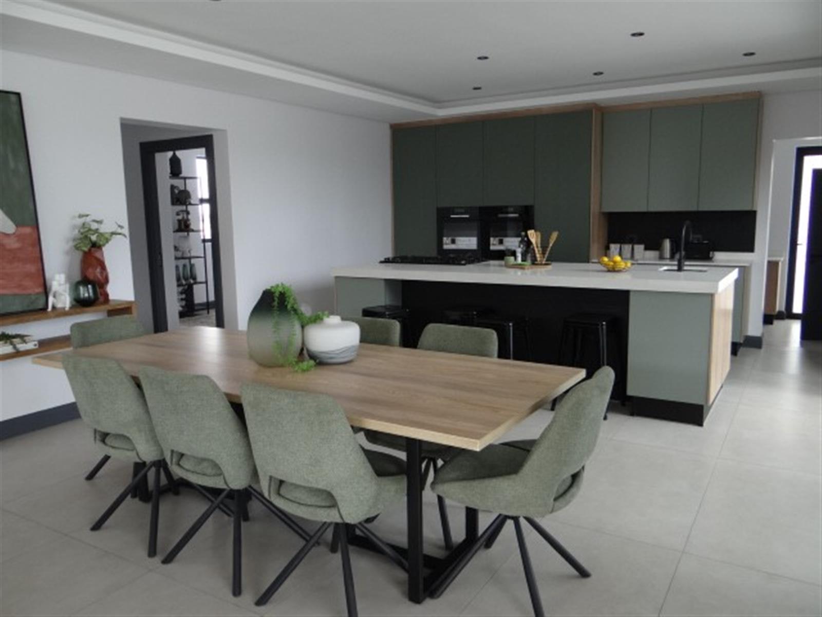 4 Bedroom House For Sale in Midstream Heights, Midstream Estate, Centurion