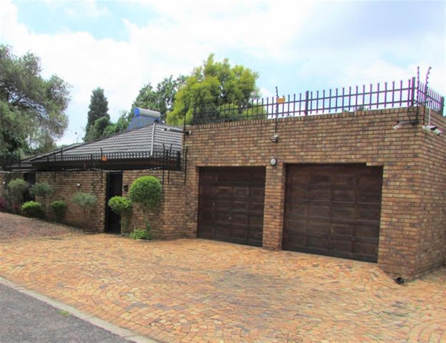 Beautiful Family Home in Colbyn West