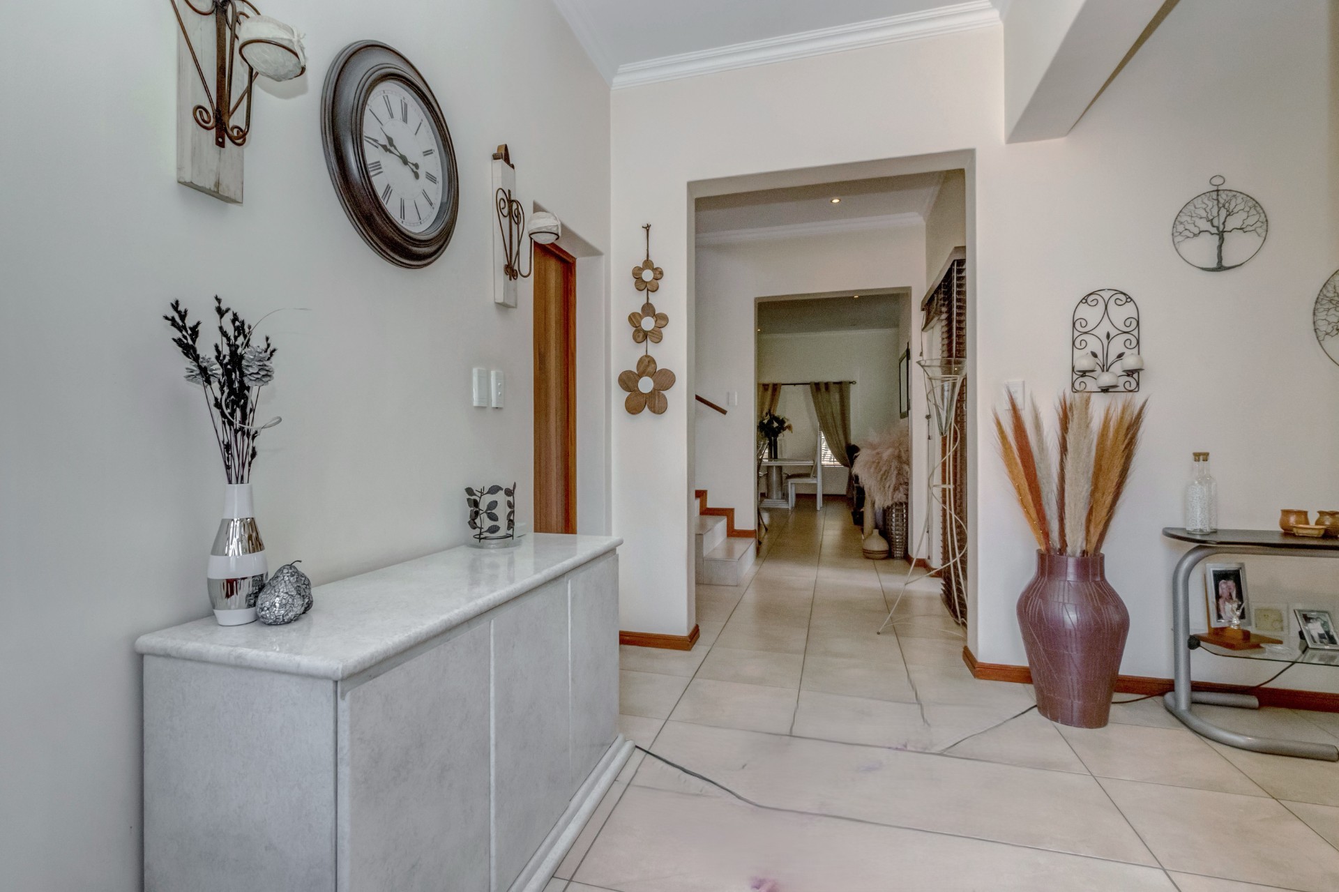 House for sale in Broadacres, Sandton, 295 m²