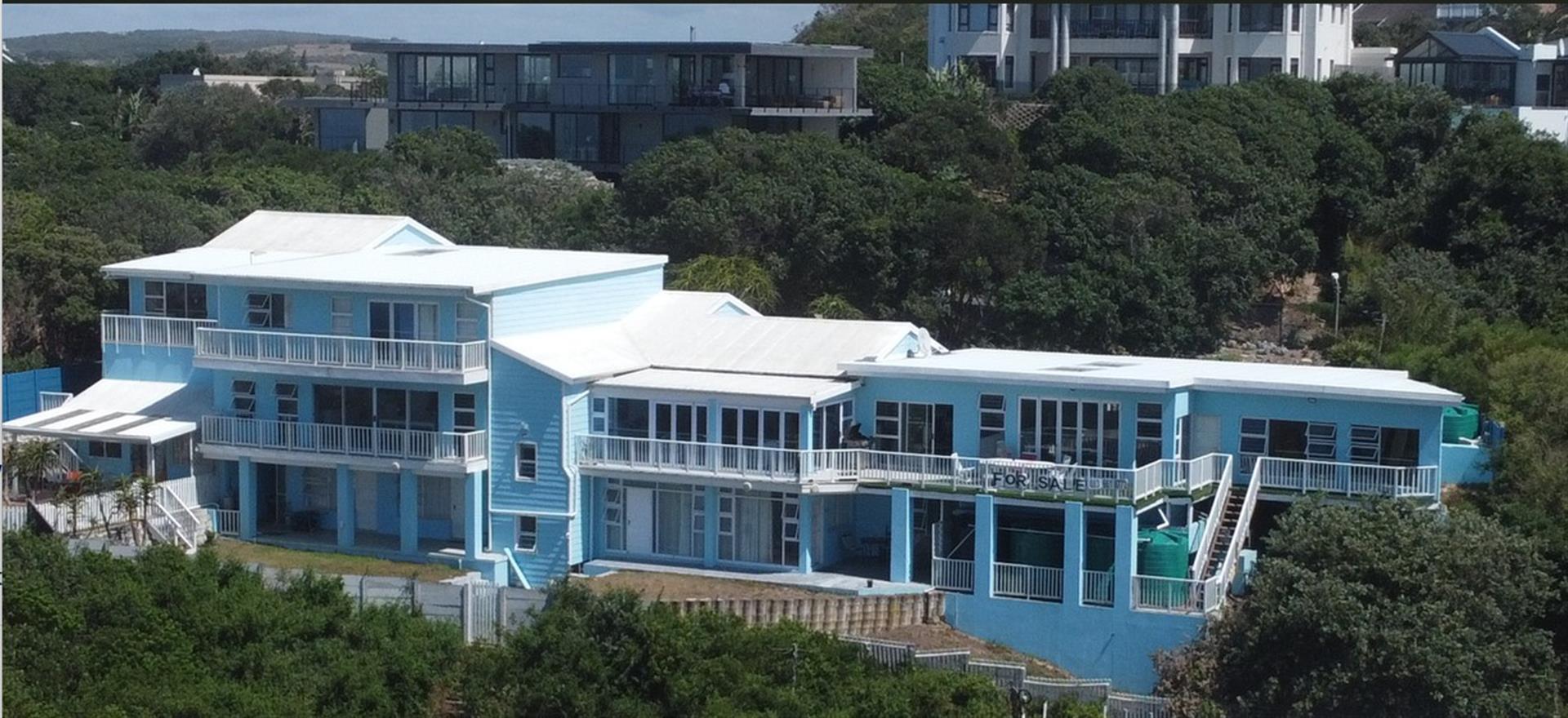 Eleven Bedroom House for Sale in West Beach Port Alfred