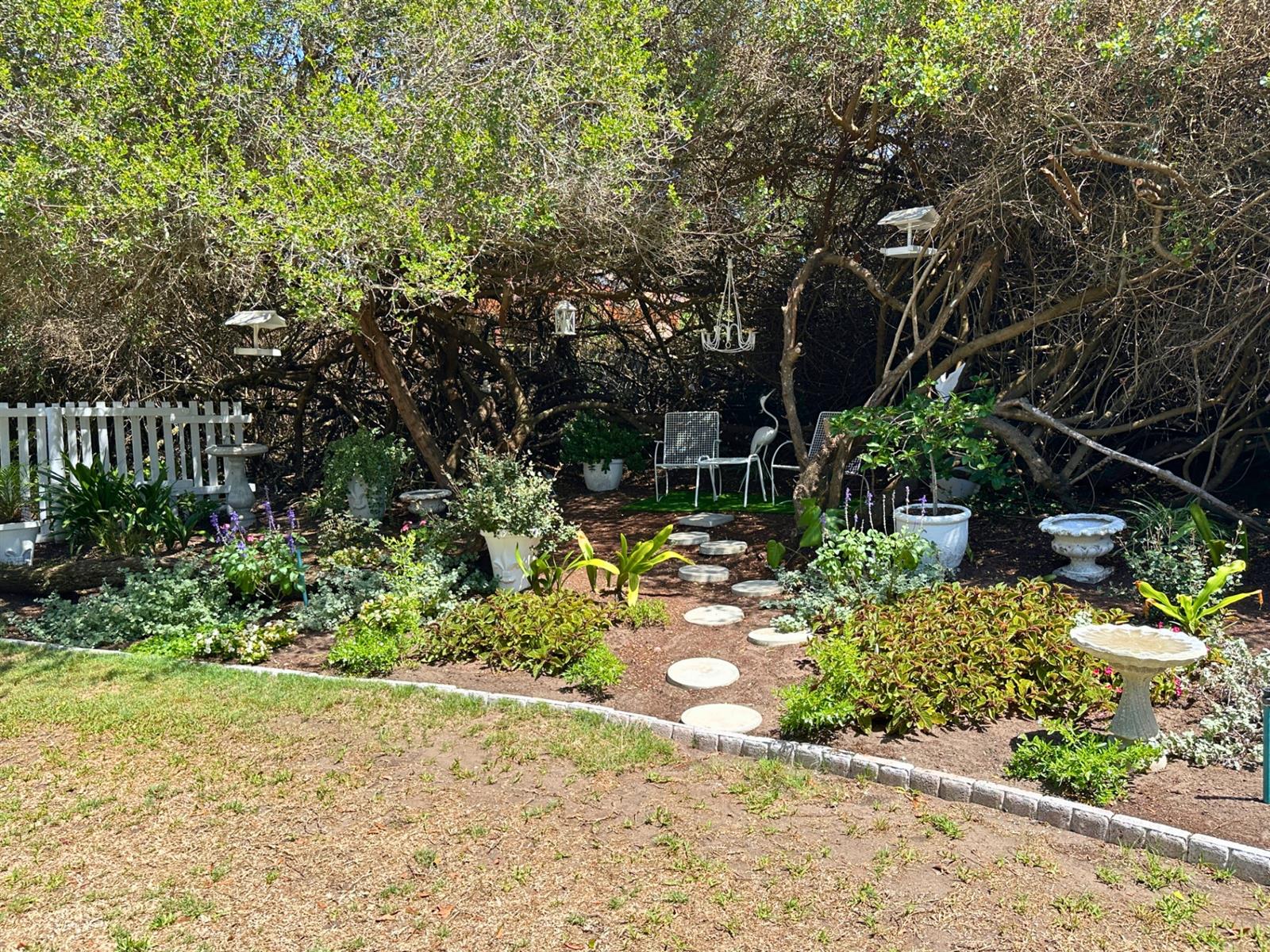 Investment property - Poolside, Private, and Dangerously Easy to Fall in Love With
