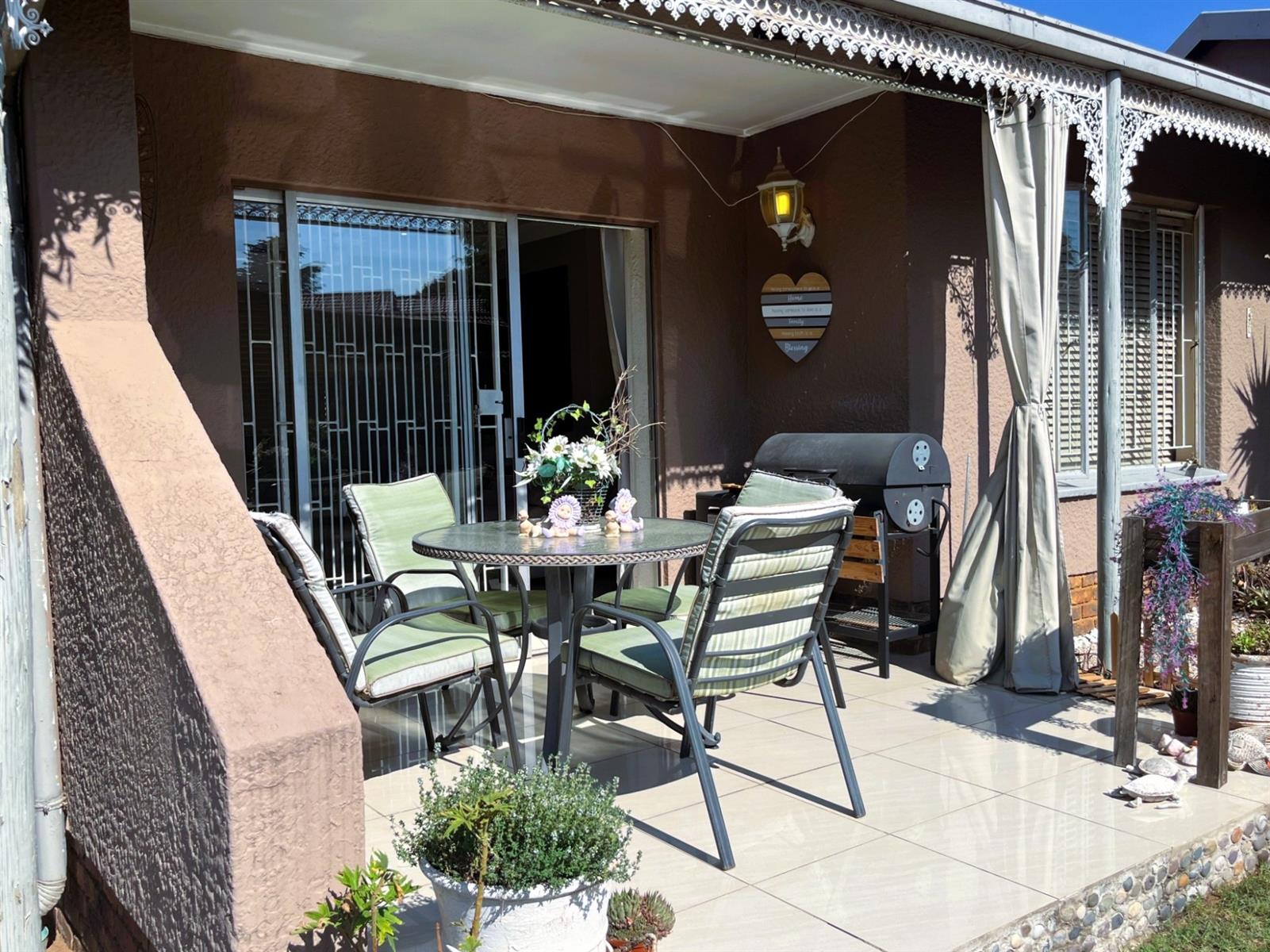 UNDER OFFER this Stylish, Fully Renovated Elandspark Home !