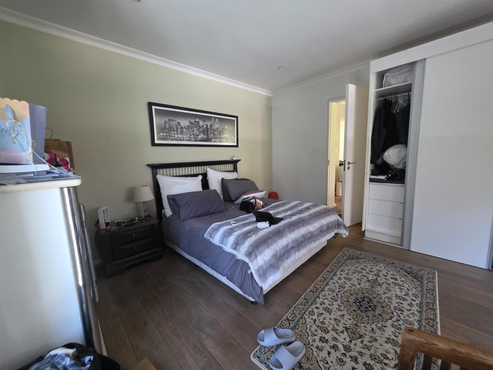 Apartment for sale in Cape Town City Centre, Cape Town, 310 m²