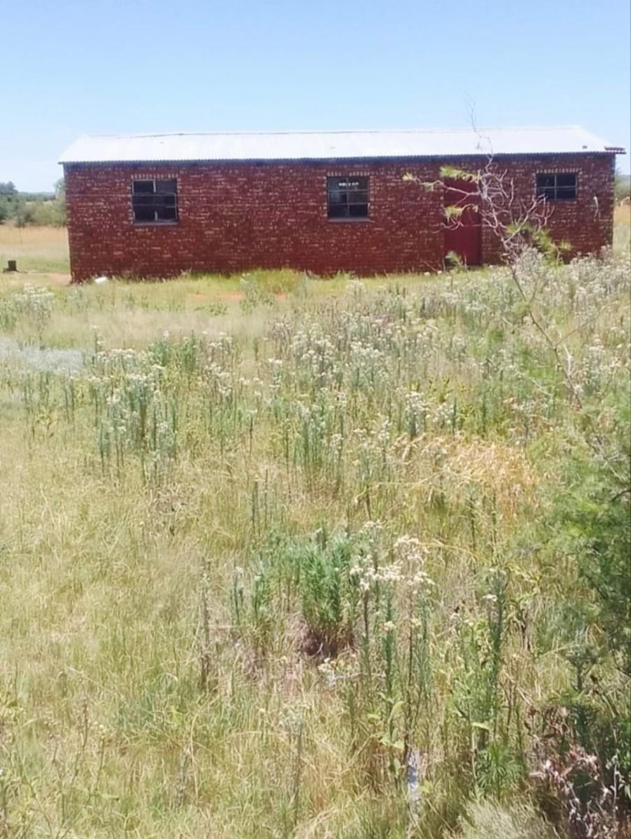 FARM FOR SALE - AMALIA