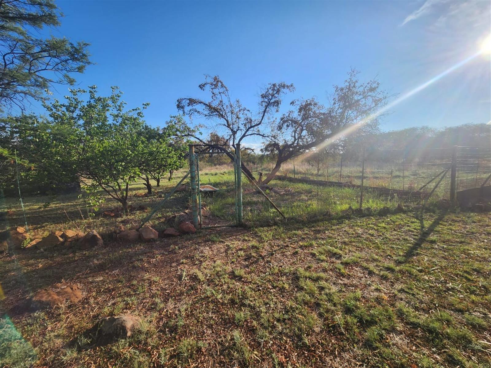 25ha WITH RIVERFRONT FARM - PRICED TO GO