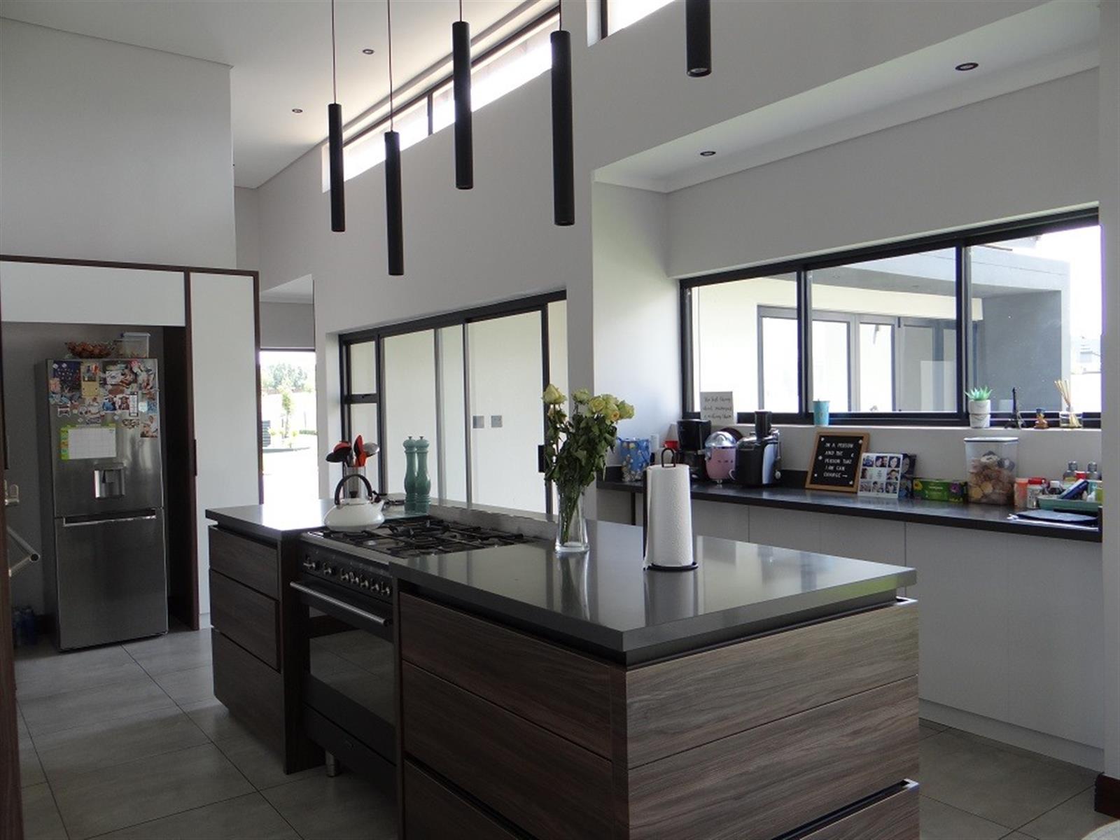 4 Bedroom House For Sale in Midstream Estate, Centurion