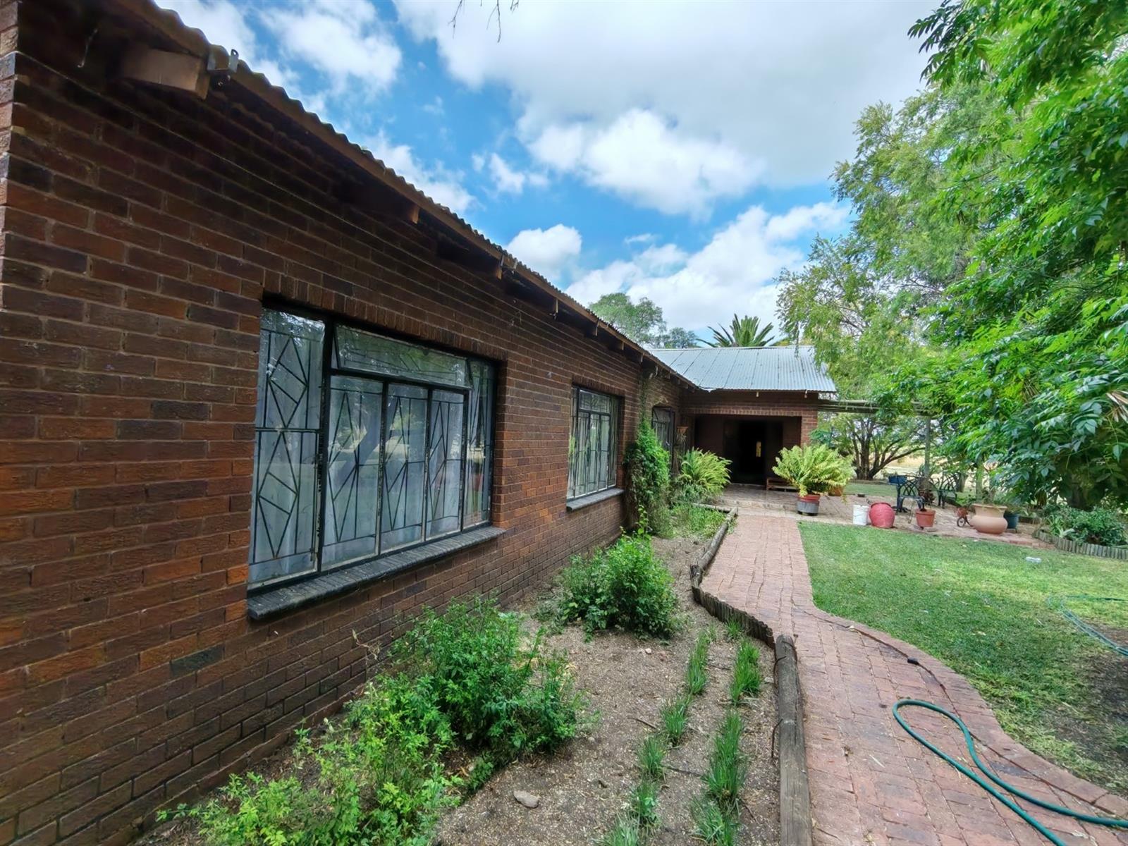 Expansive 20.5 Hectare Smallholding in Radium - Prime Location Just 26km from Bela Bela