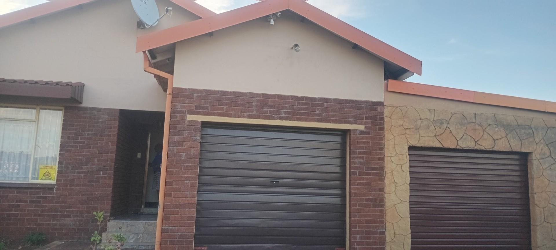 House For Sale in Newcastle Central, Newcastle, KwaZulu Natal