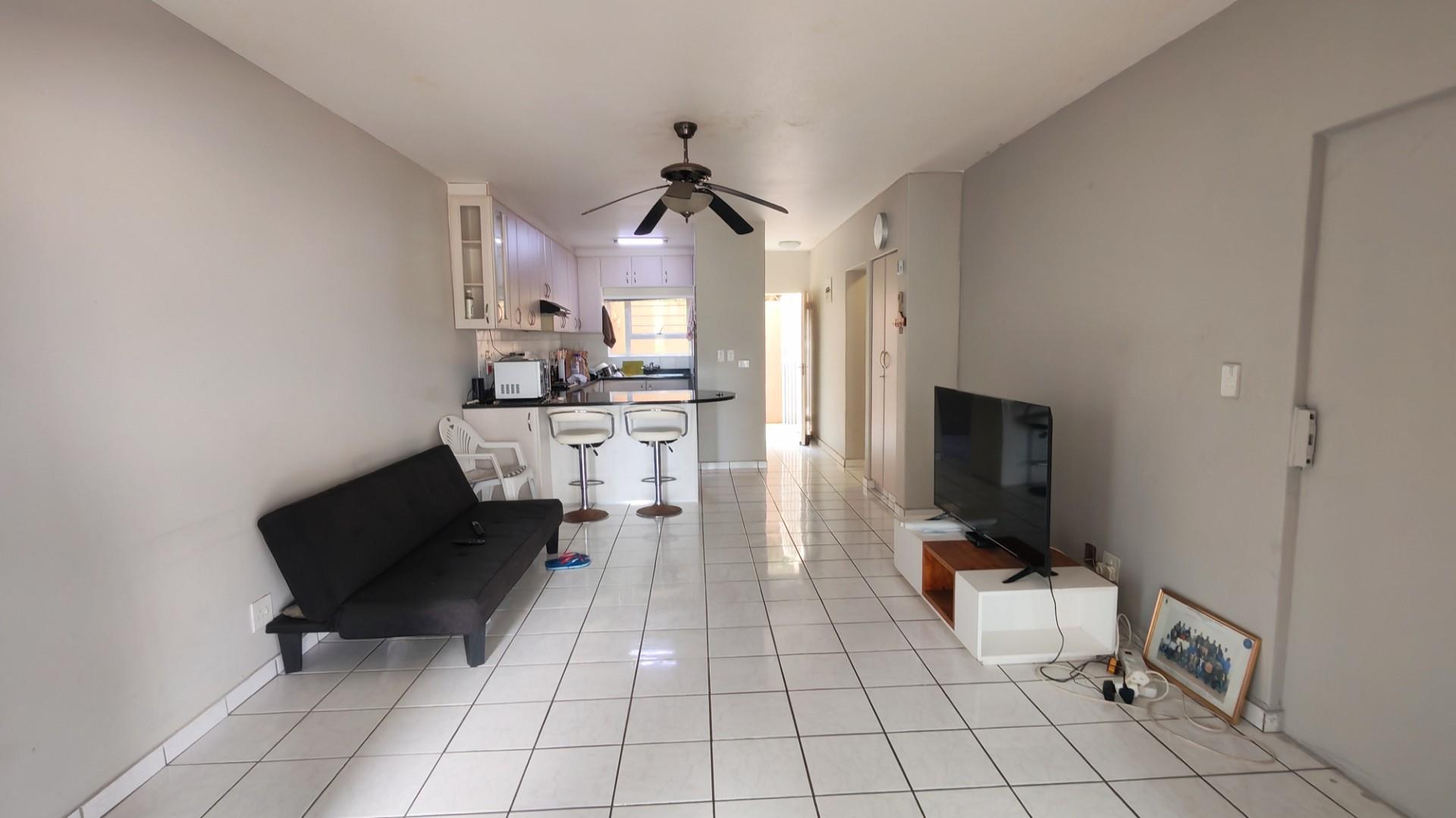 Pet-friendly Apartment For Sale in Uvongo, Margate, KwaZulu Natal