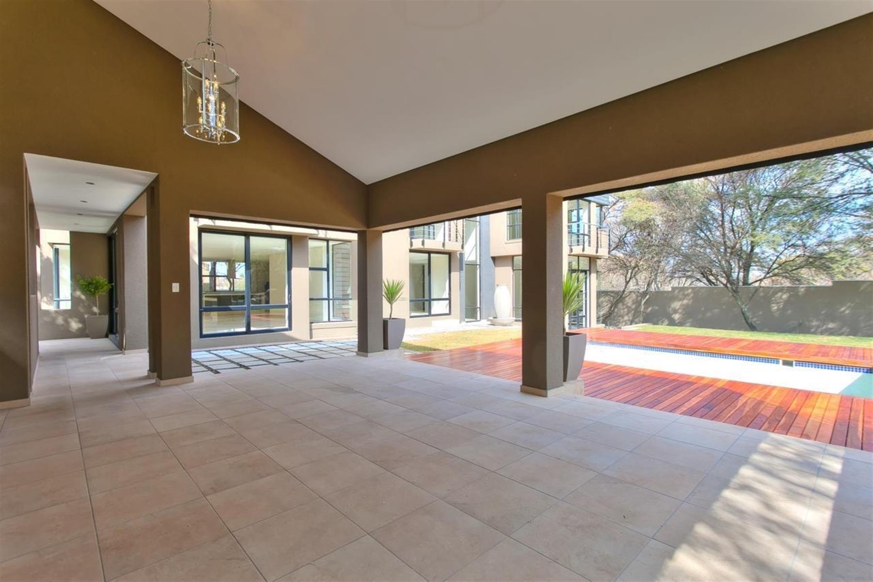 MODERN BEAUTY - READY TO MOVE IN HOME