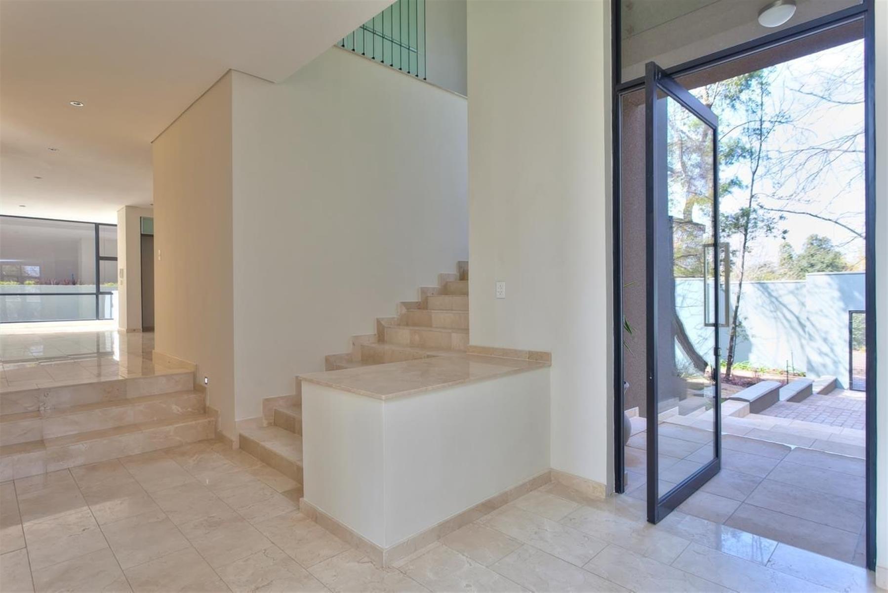 MODERN BEAUTY - READY TO MOVE IN HOME
