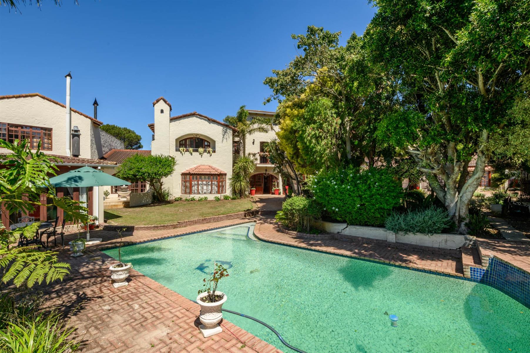 Exclusive Spanish sanctuary in Walmer