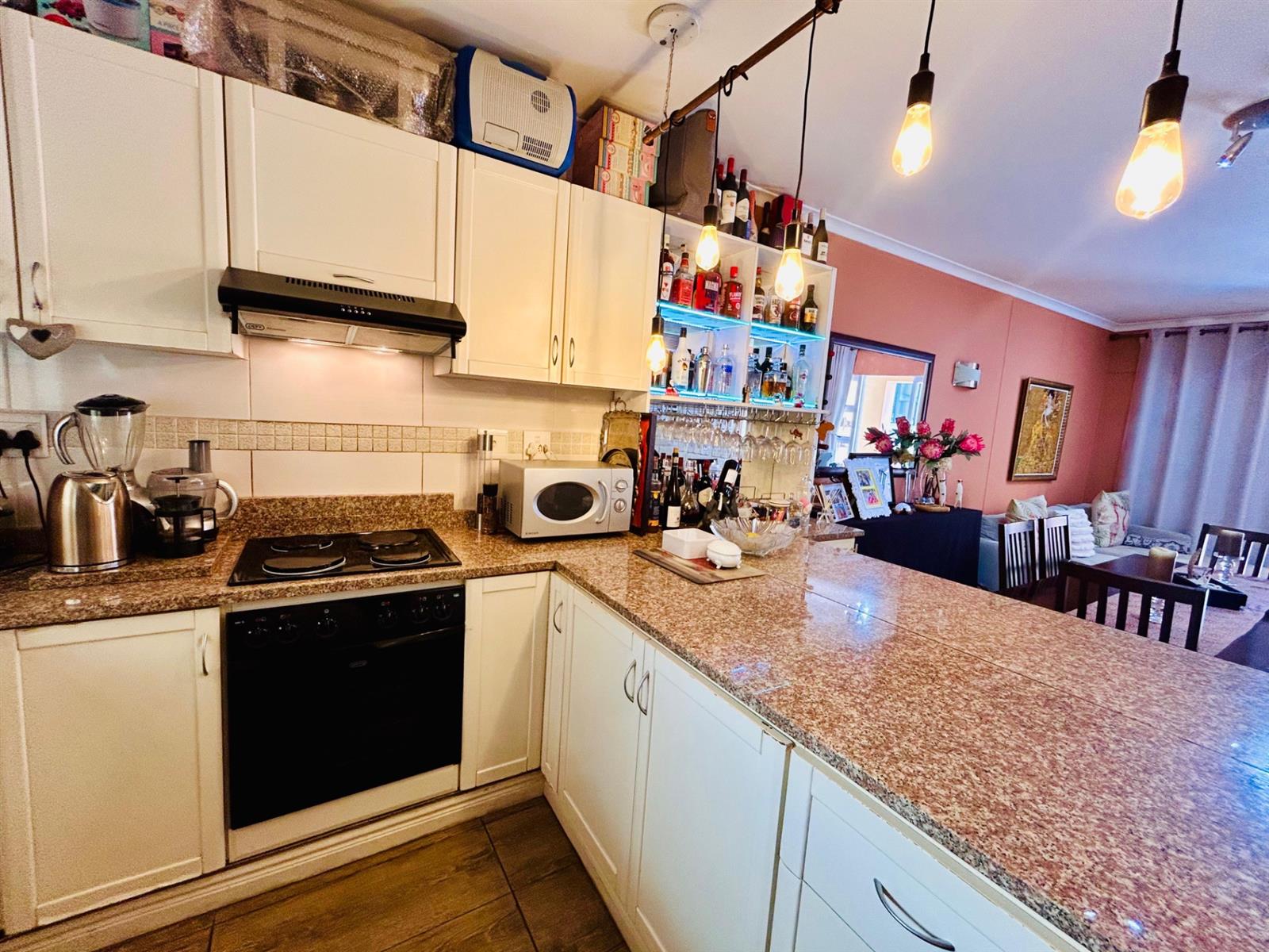 2 Bedroom Apartment in Umhlanga