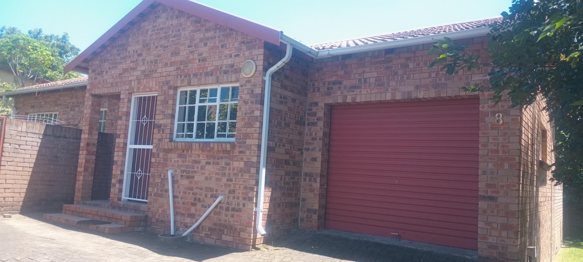 Townhouse For Sale in Aviary Hill, Newcastle, KwaZulu Natal