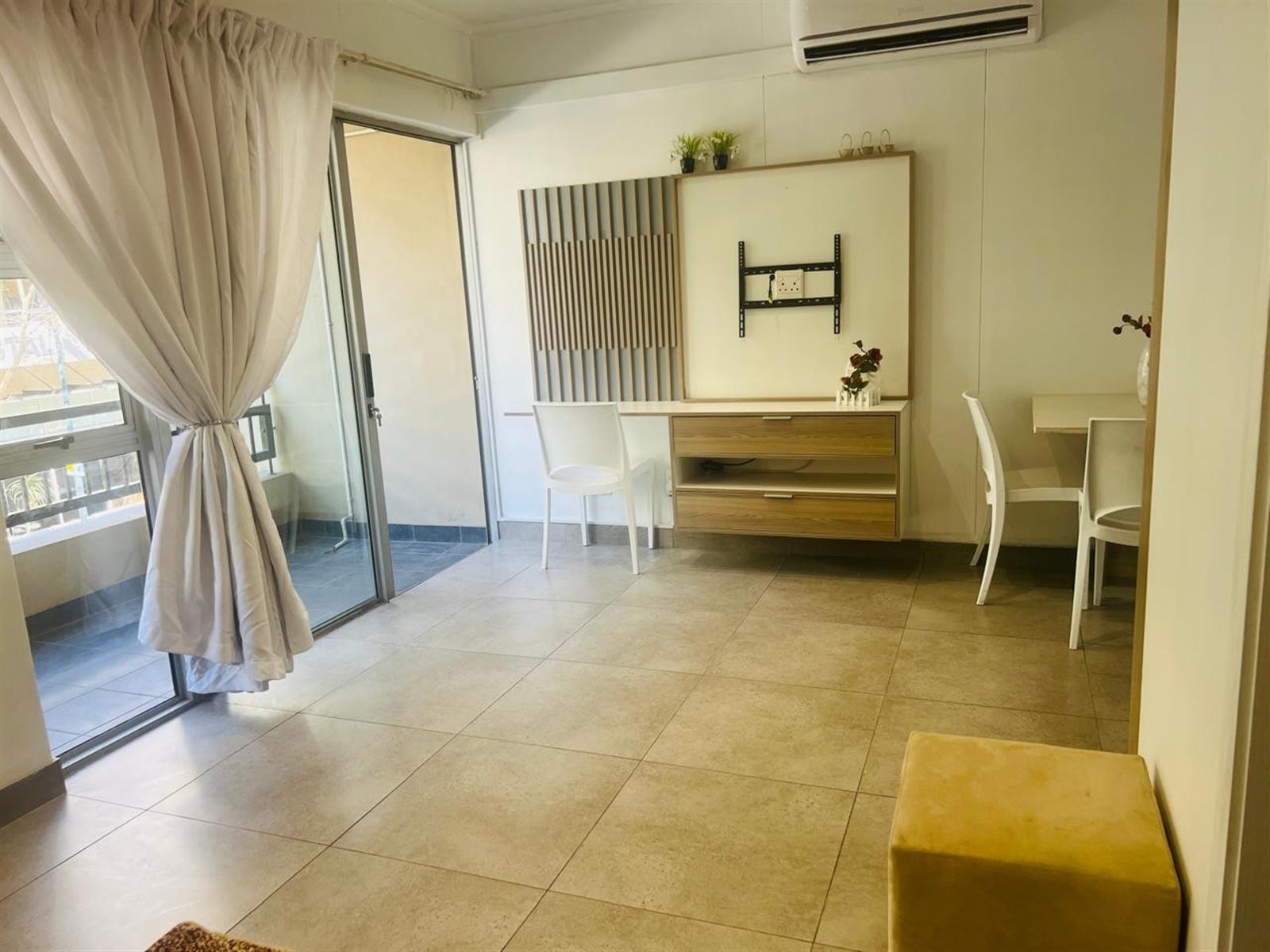 Apartment for sale in Umhlanga Ridge, Umhlanga, KwaZulu Natal, 58 m²