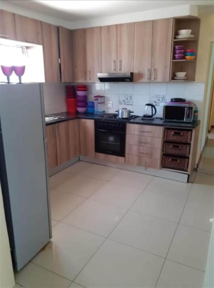 House For Sale in Samora Machel, Philippi.