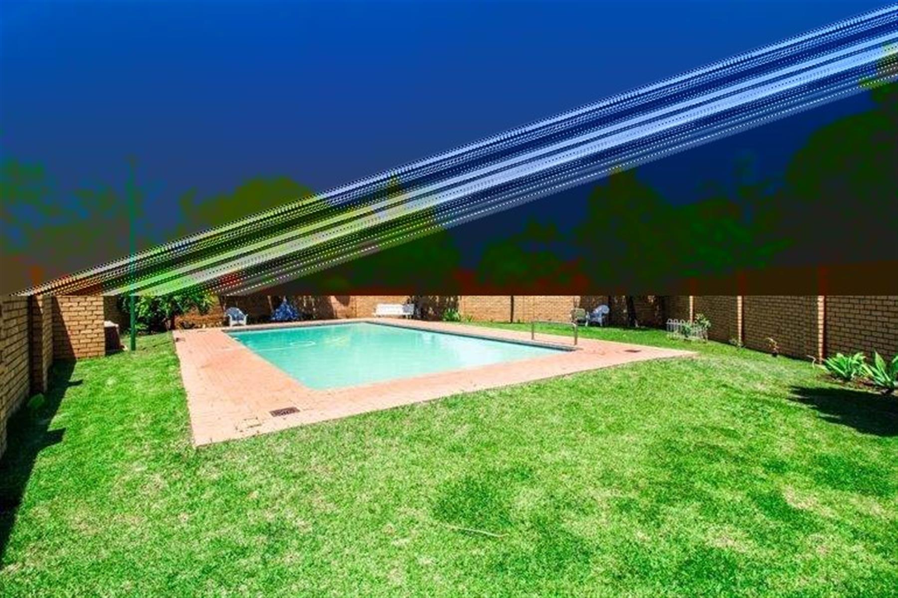 3Bed Townhouse in Die Wilgers, Pretoria