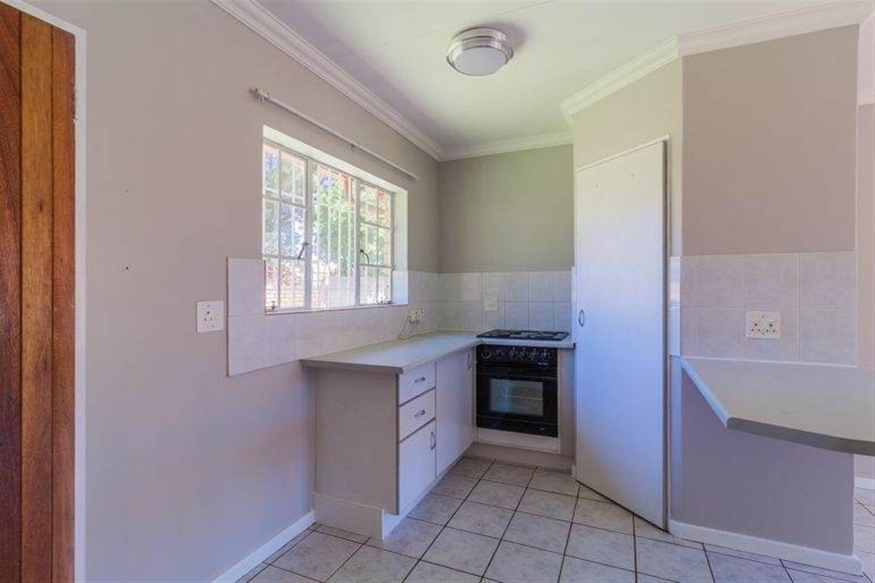 3Bed Townhouse in Die Wilgers, Pretoria