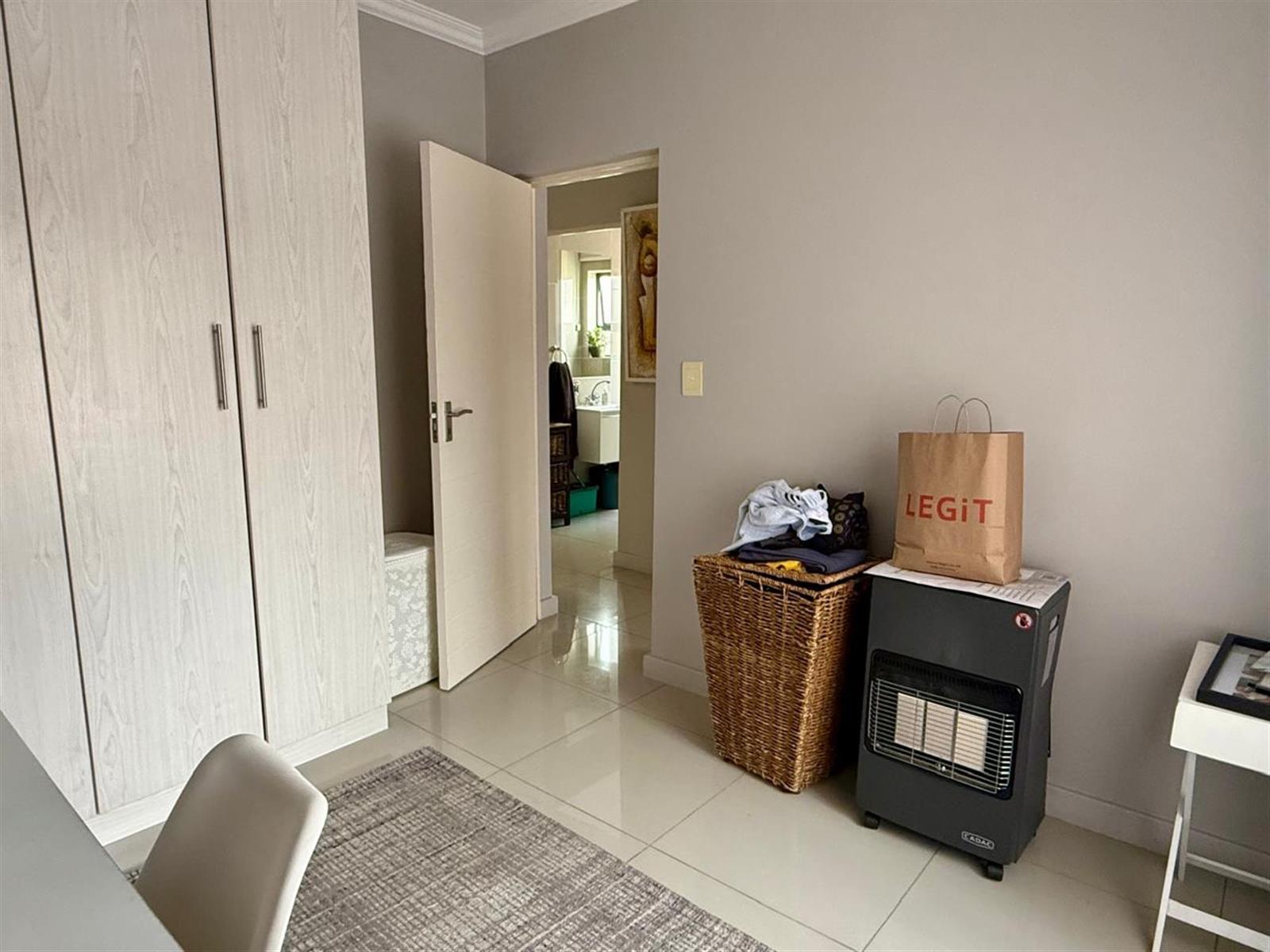 2-BEDROOM APARTMENT  SMART LIVING  GREAT LOCATION (INCLUDING FURNITURE)