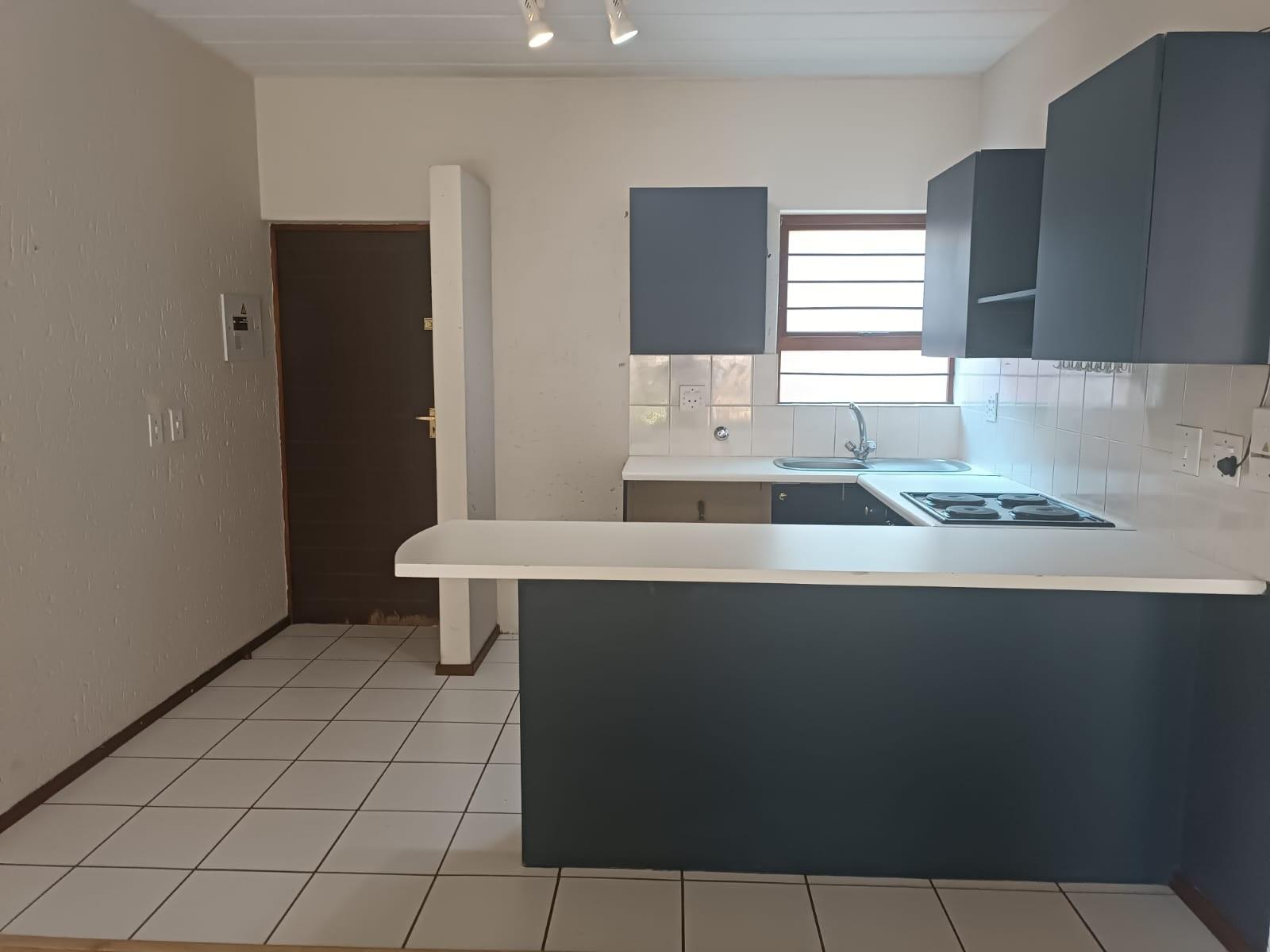 Garden Unit for Sale Magaliessig, Sandton