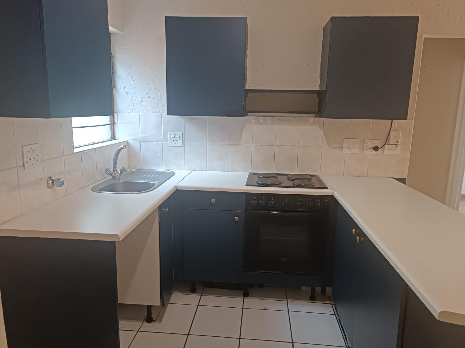 Garden Unit for Sale Magaliessig, Sandton