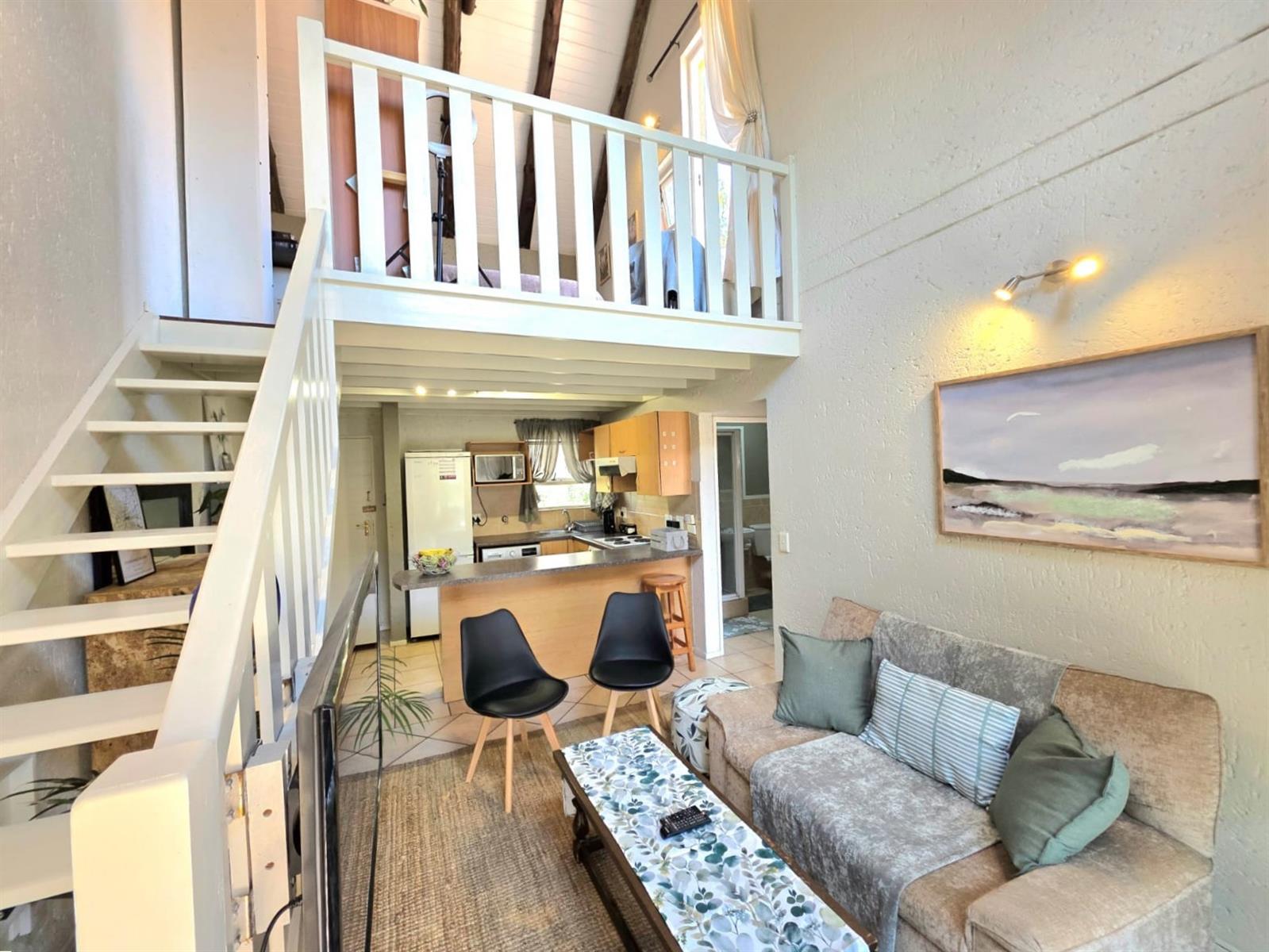 Your Dream Loft Featuring Spectacular Sunsets Pools And Prime Location
