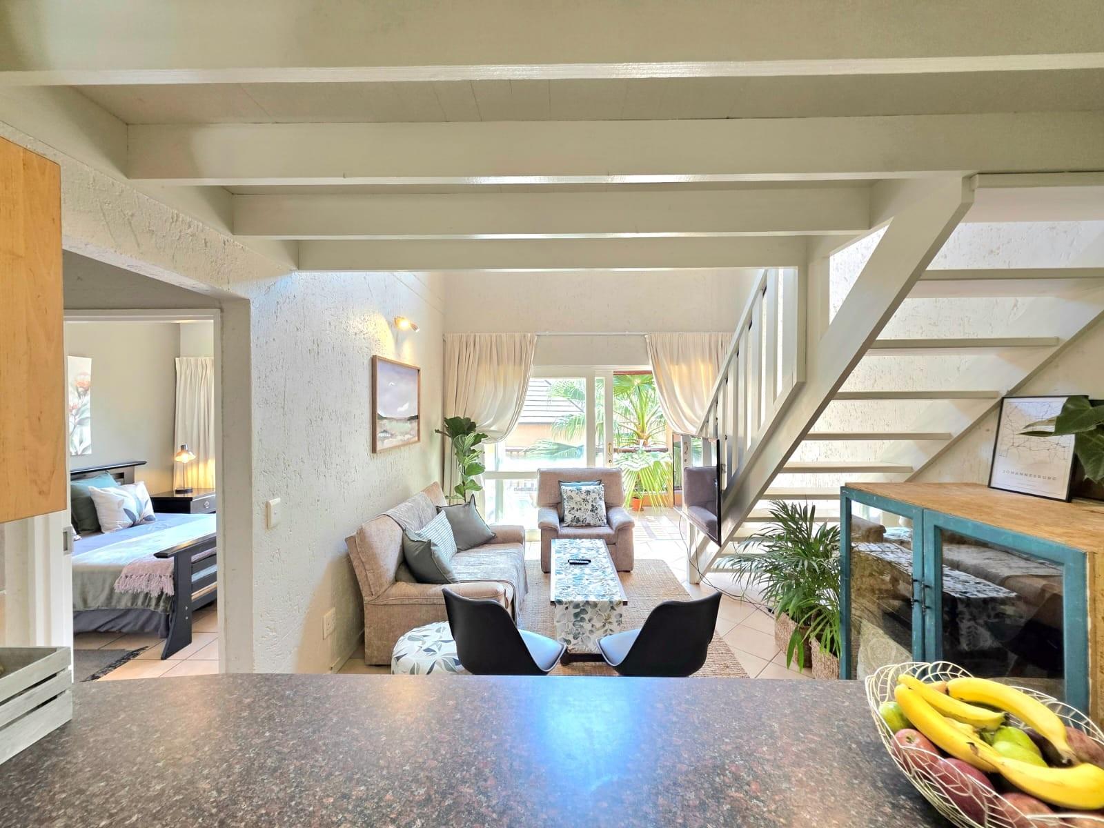 Your Dream Loft Featuring Spectacular Sunsets Pools And Prime Location