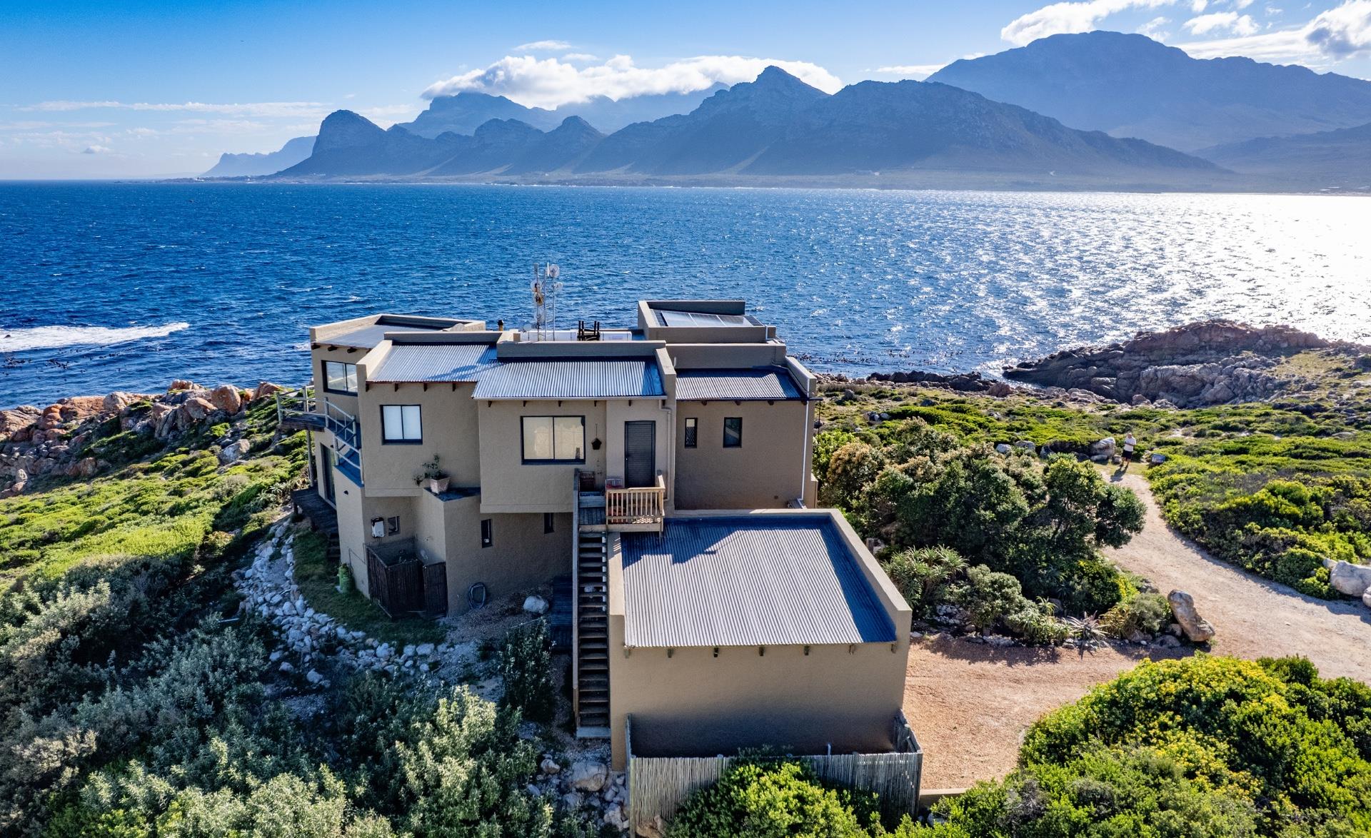 House for sale in Pringle Bay, 2 terminal, Pringle Bay, Western Cape, 464 m²
