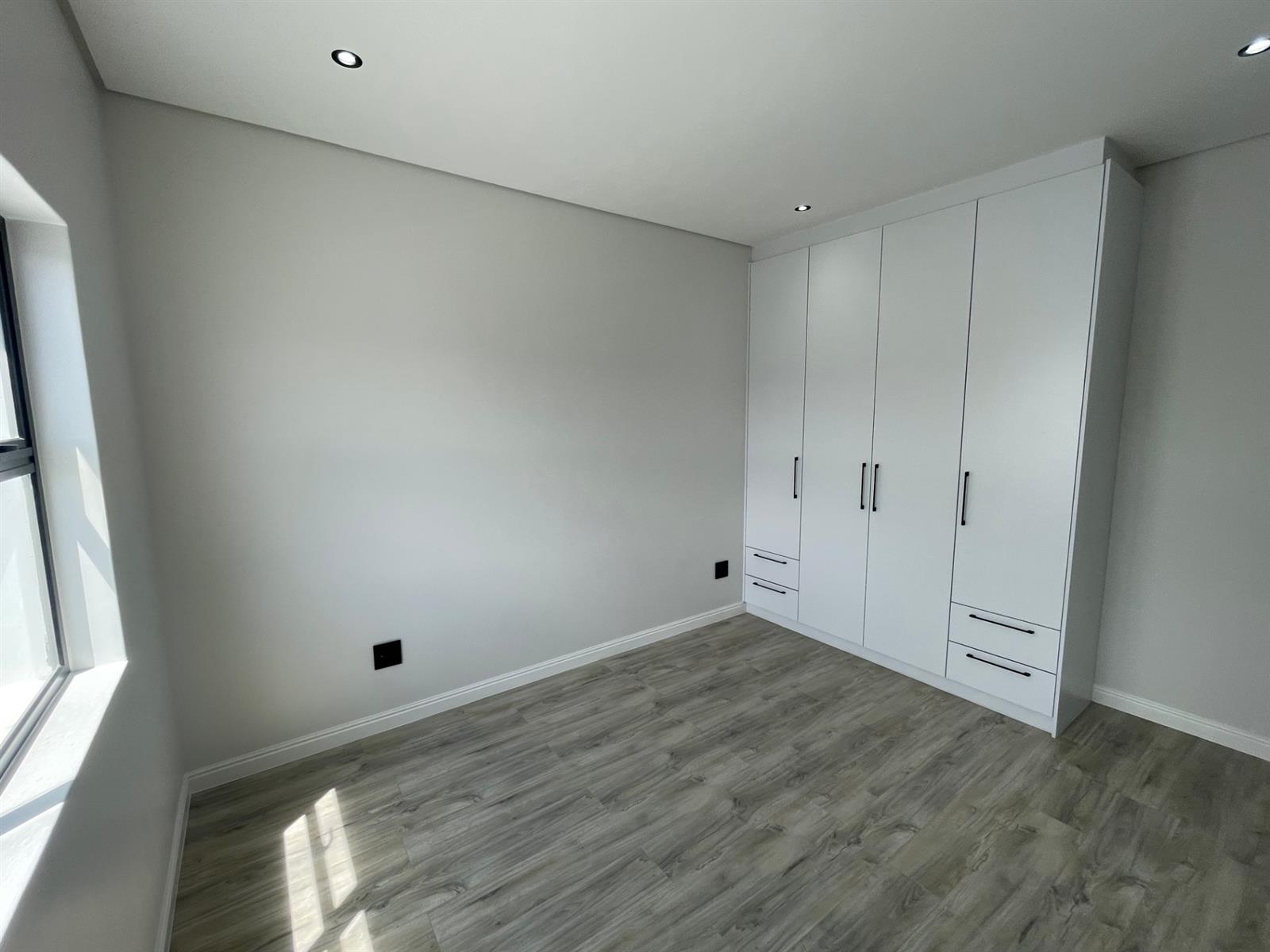 4 Bedroomed Beauty!