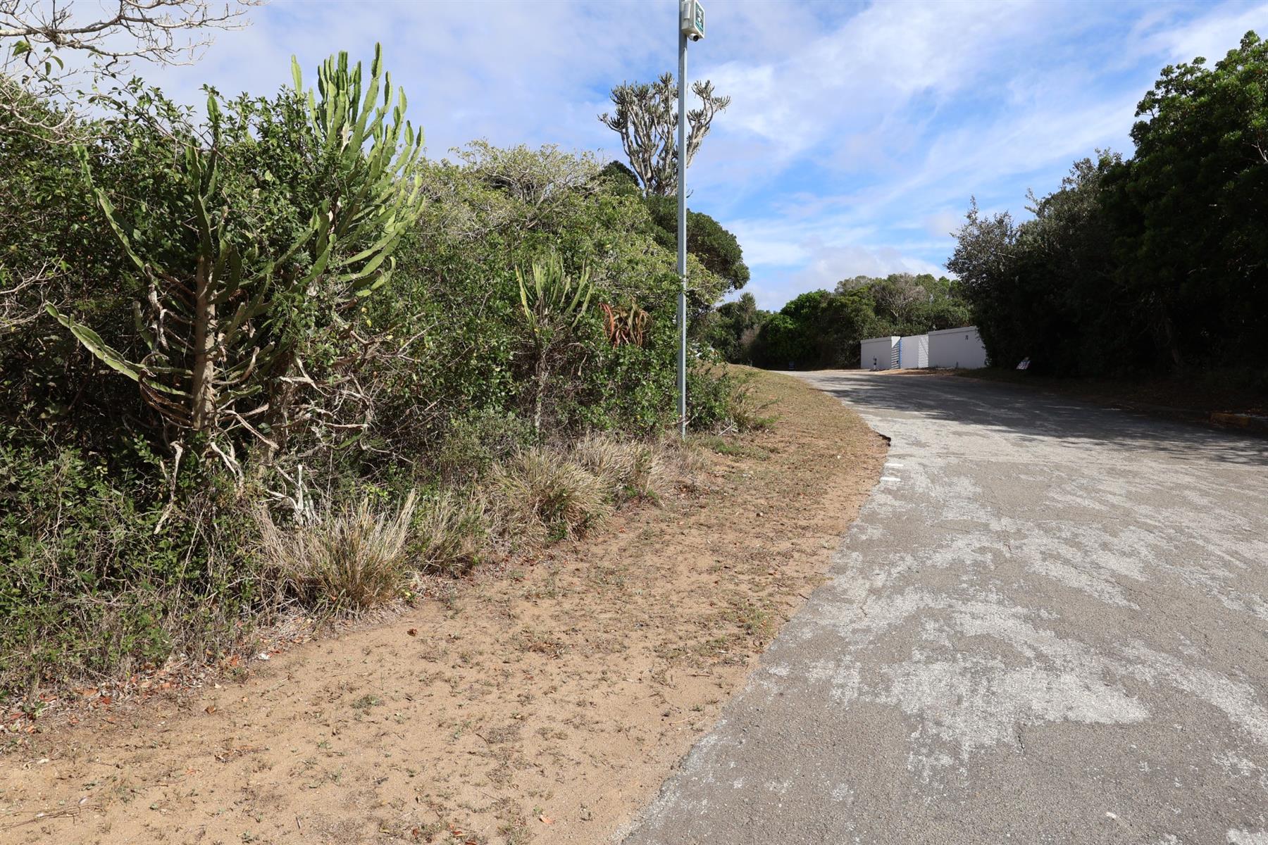Vacant Land on the Peninsula in Kleinemonde