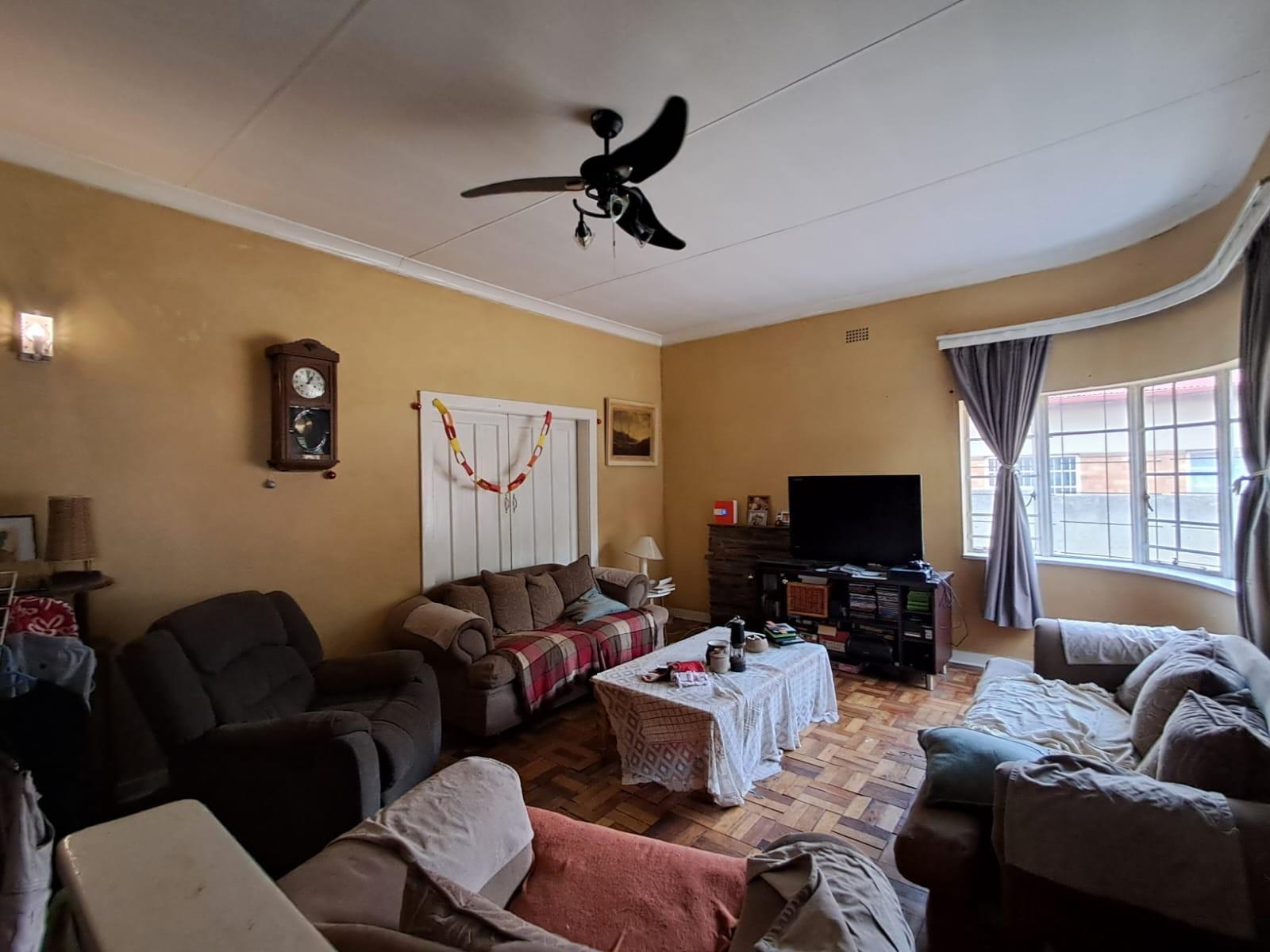 House For Sale in Malvern East, Germiston