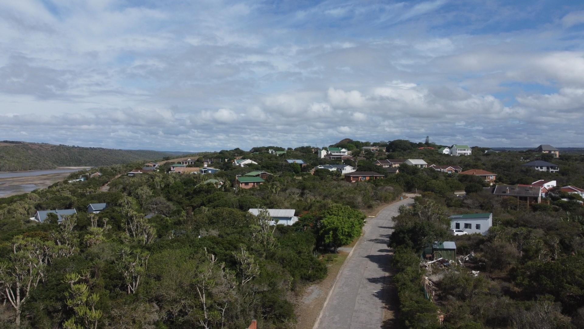 Vacant Land on the Peninsula in Kleinemonde