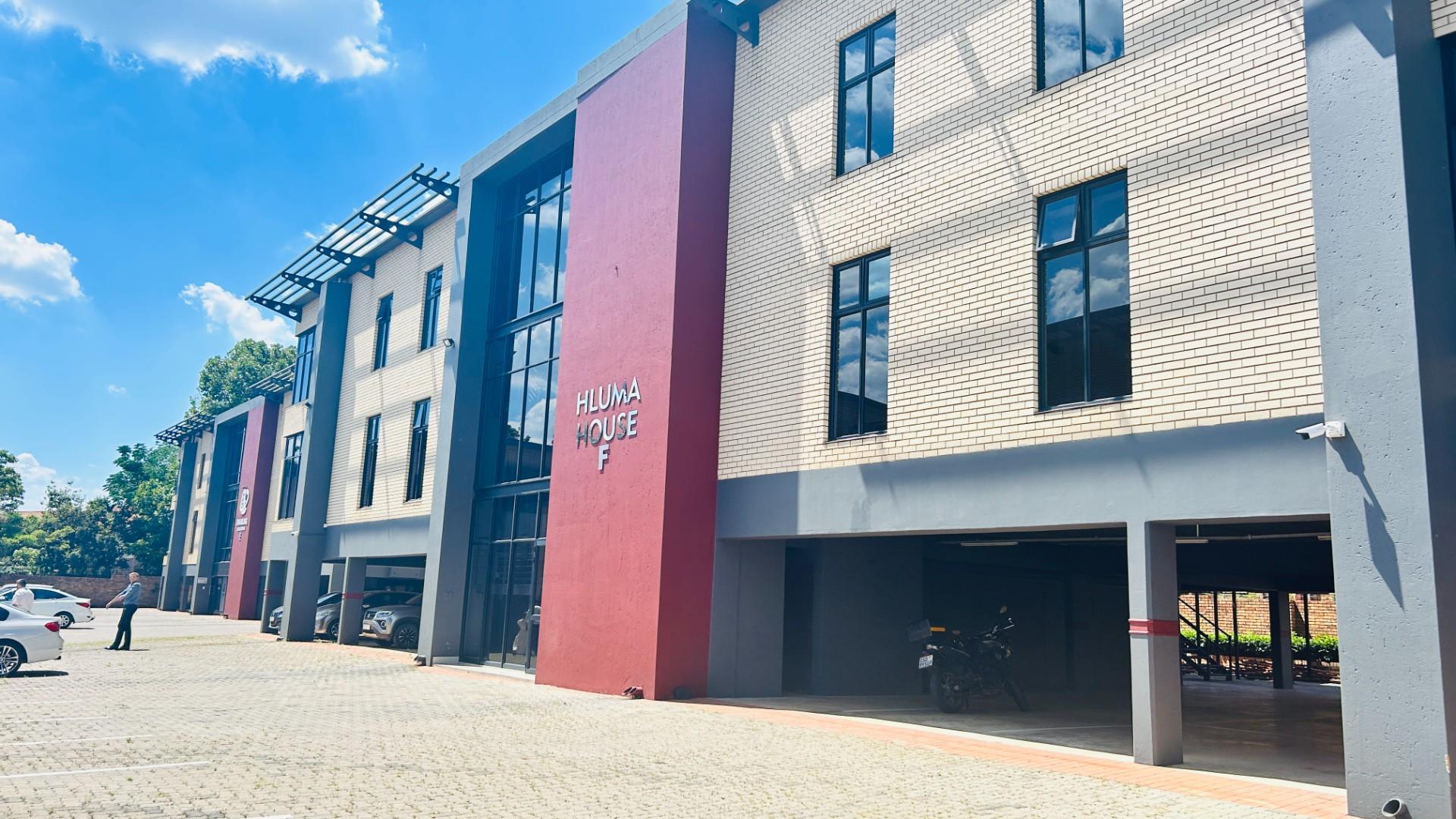 Commercial Property For Sale in Die Hoewes, Centurion