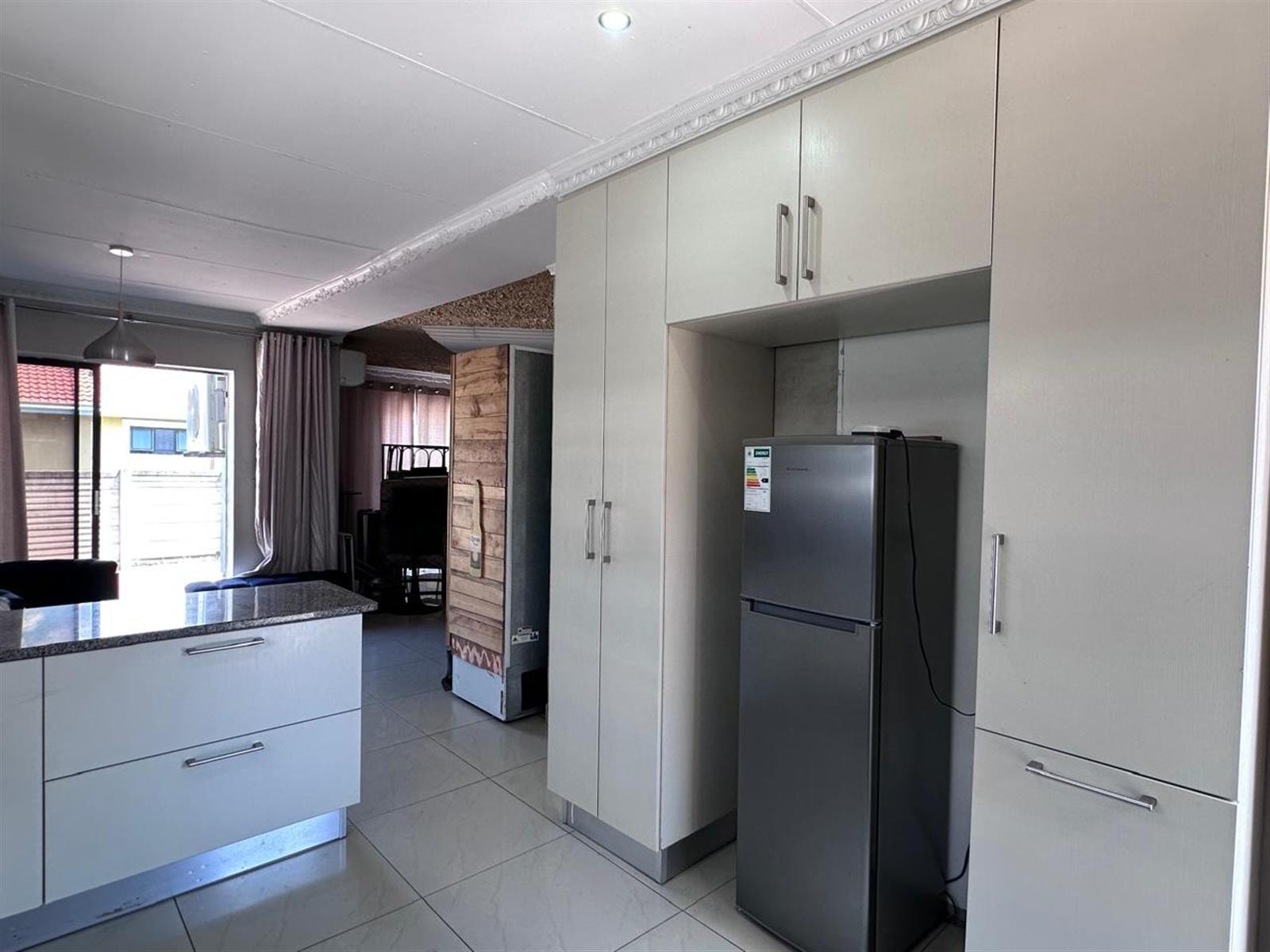 Stylish Renovated 3 Bedroom Home in Amajuba Park.