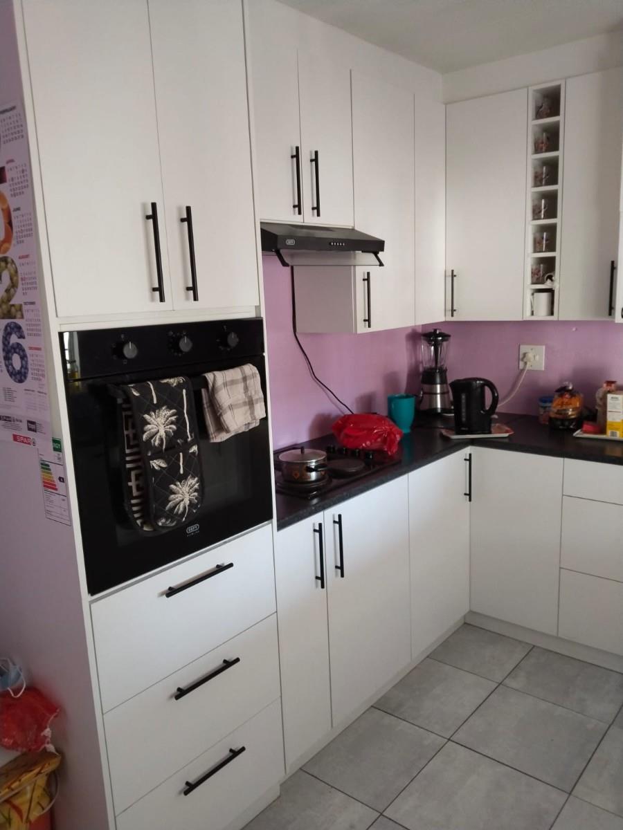 Modern 3 Bedroom Townhouse in Groenvallei