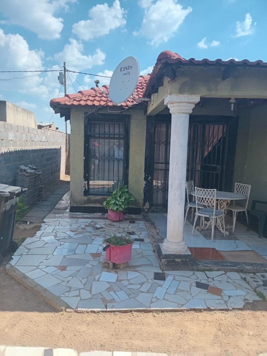 House For Sale in Orange Farm, Evaton