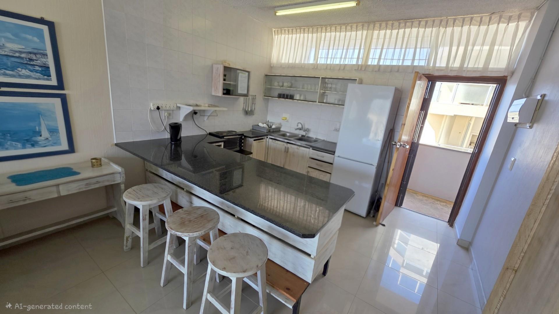 2 bedroom, 2 bathroom Beachfront Apartment For Sale in Margate, KwaZulu Natal