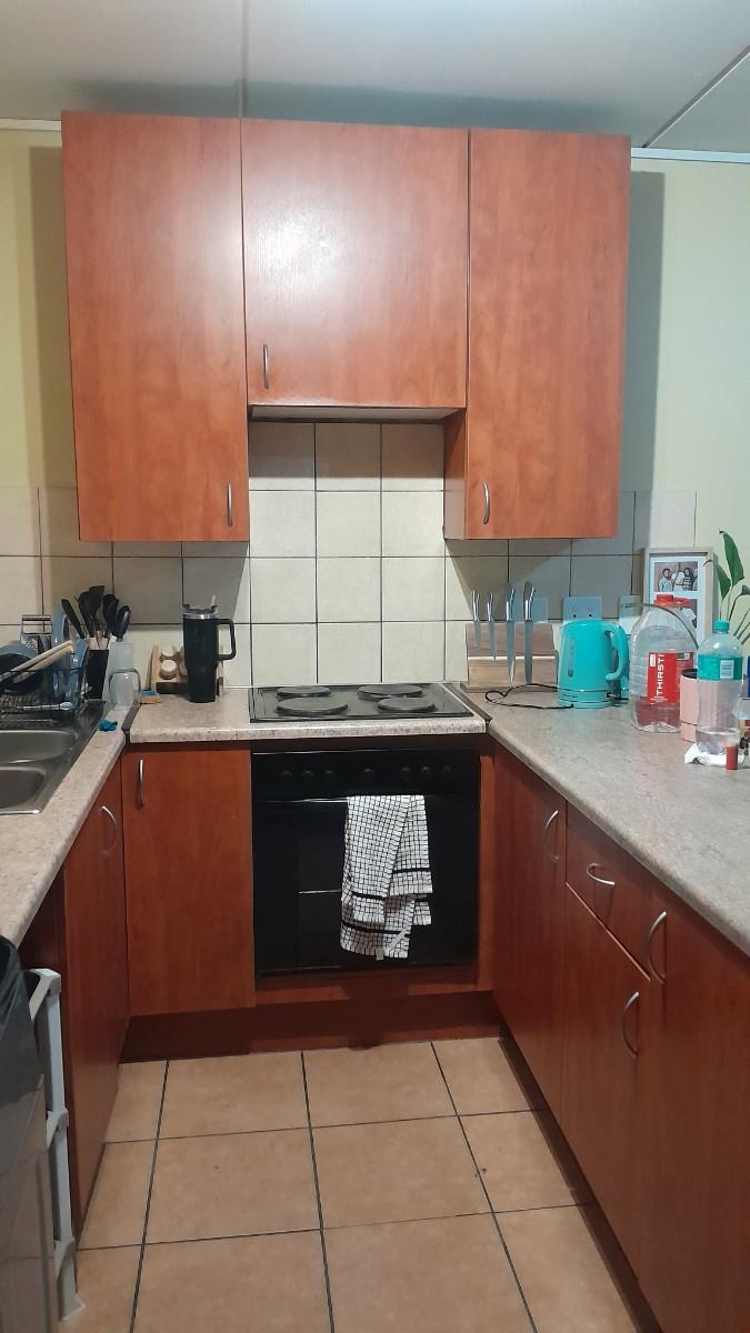 Apartment For Sale in Midrand Grand Central