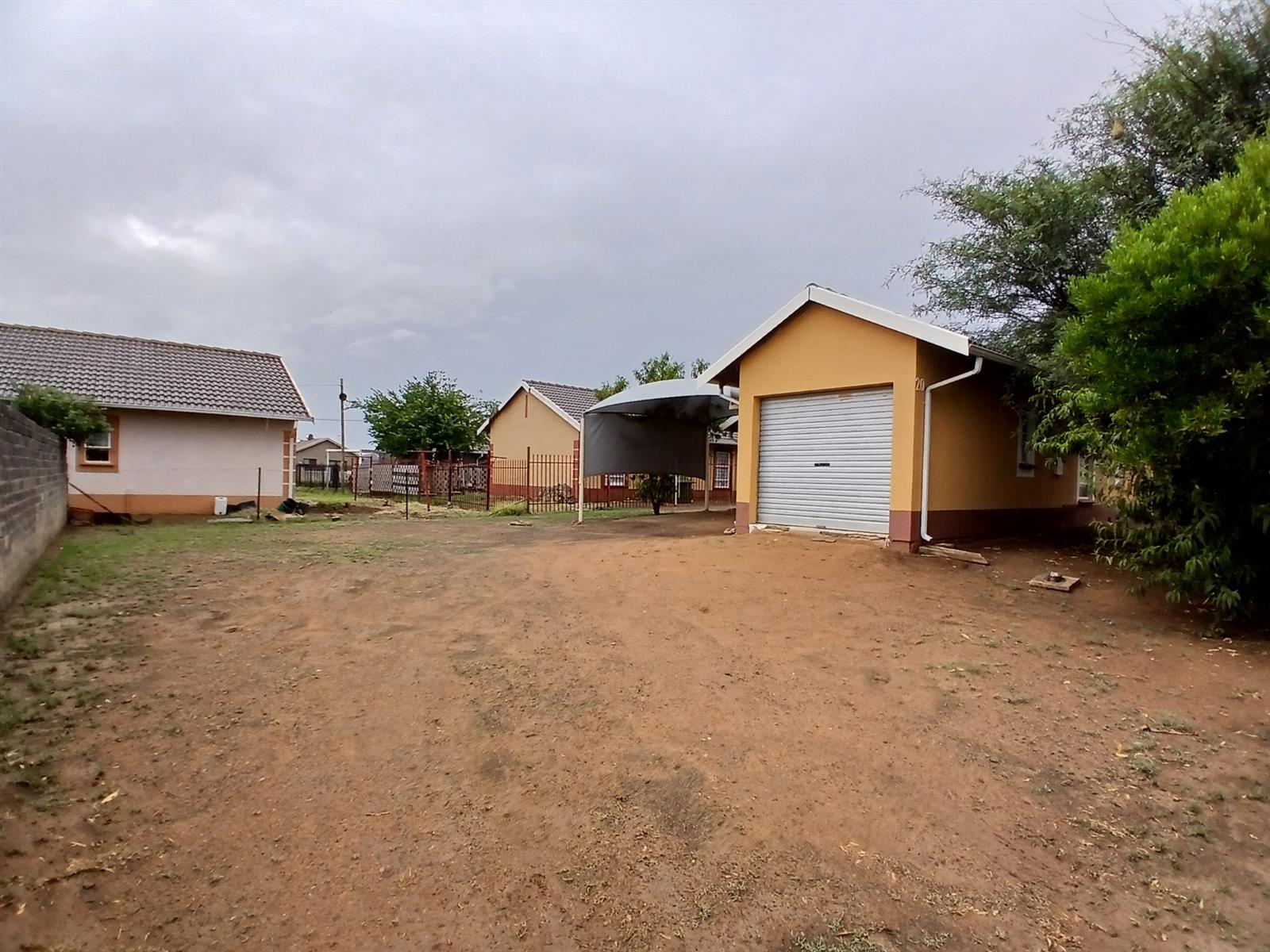 House For Sale in Sunset Manor, Kimberley